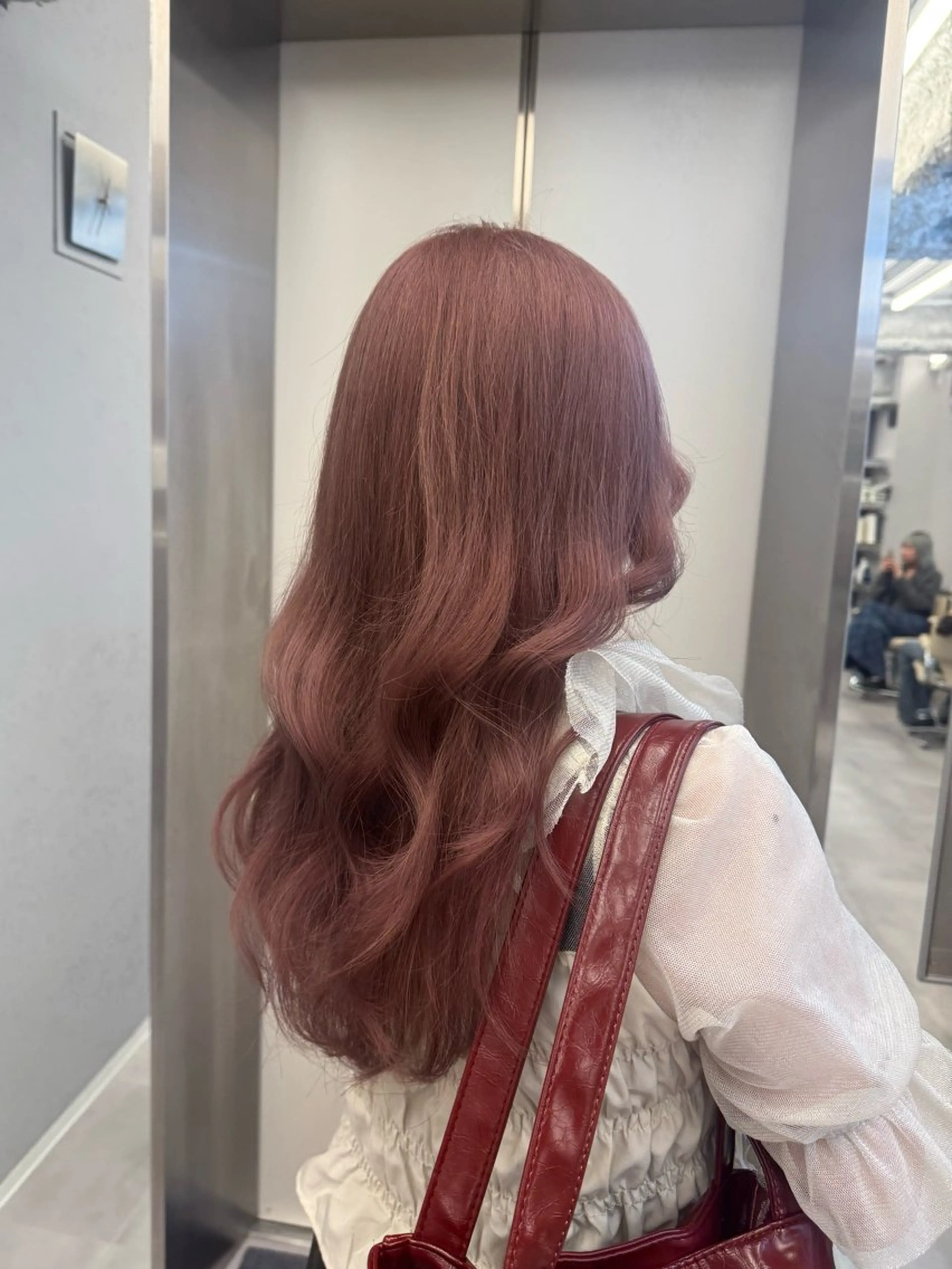 ロング カラー ヘアカラー トリートメント ハイトーン/名古屋 Hinakiのヘアスタイル