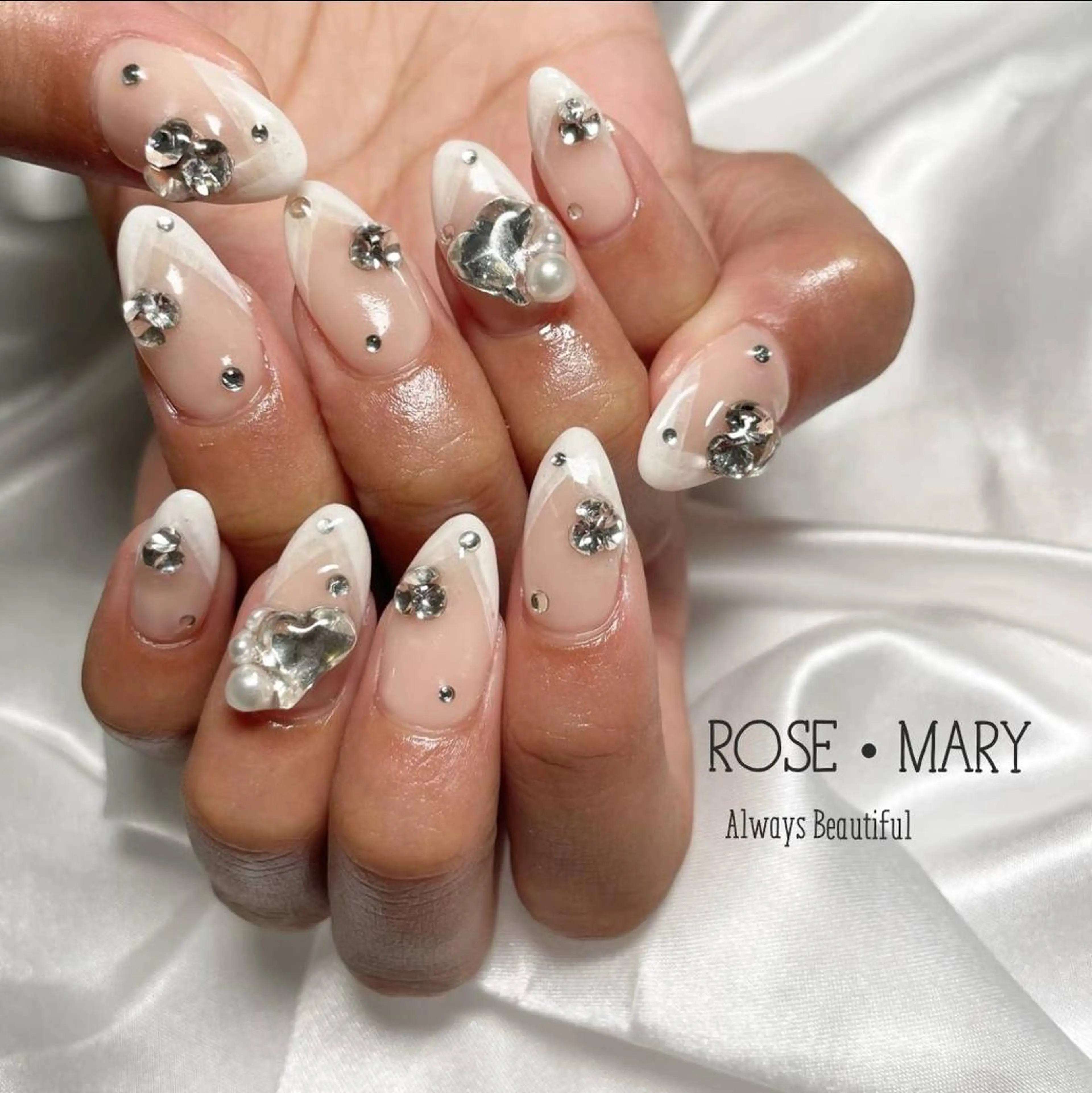 ネイル ハンドネイル ROSE・ MARY 鈴木のネイルデザイン