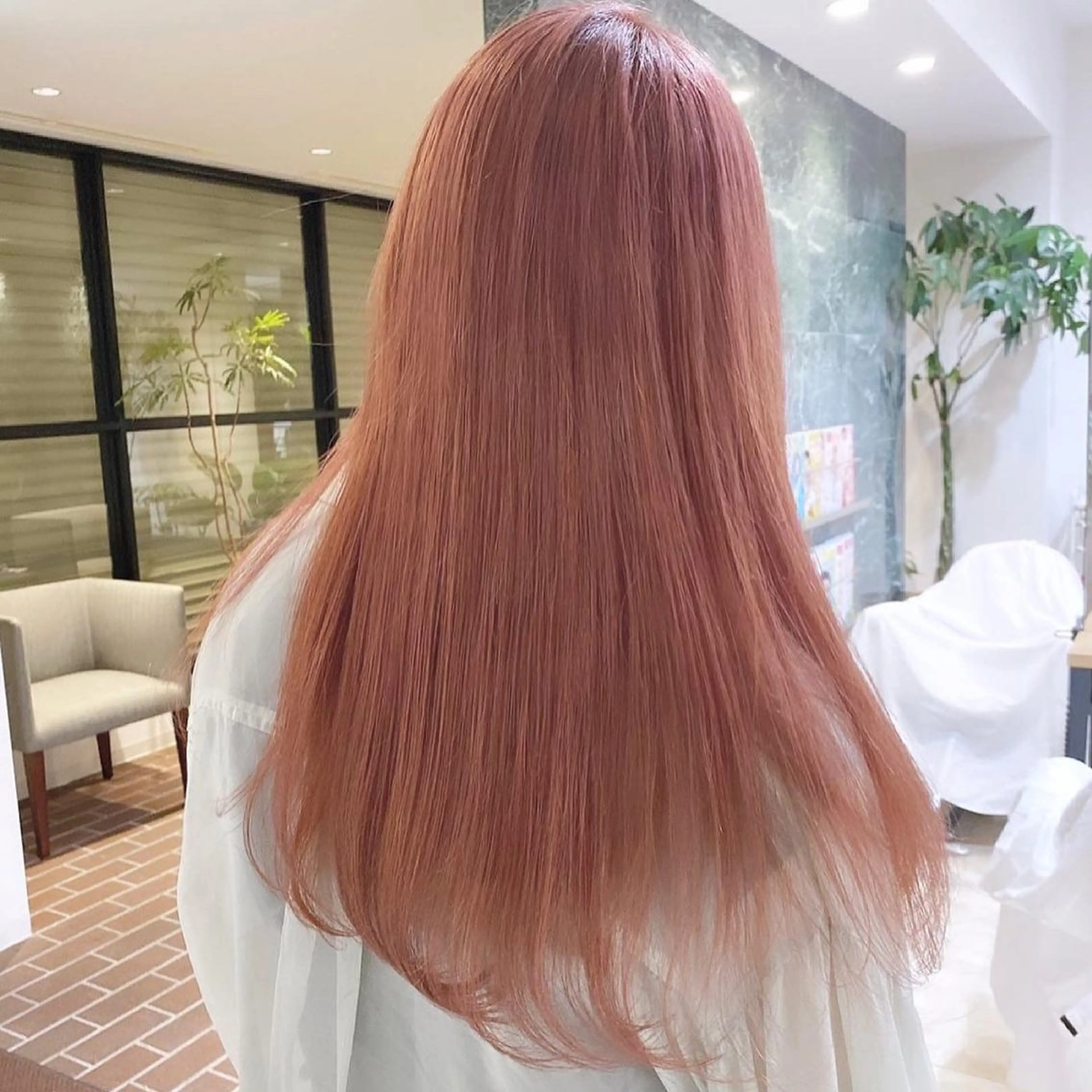 ロング VIVE counter所属・タナカ レイヤのヘアスタイル