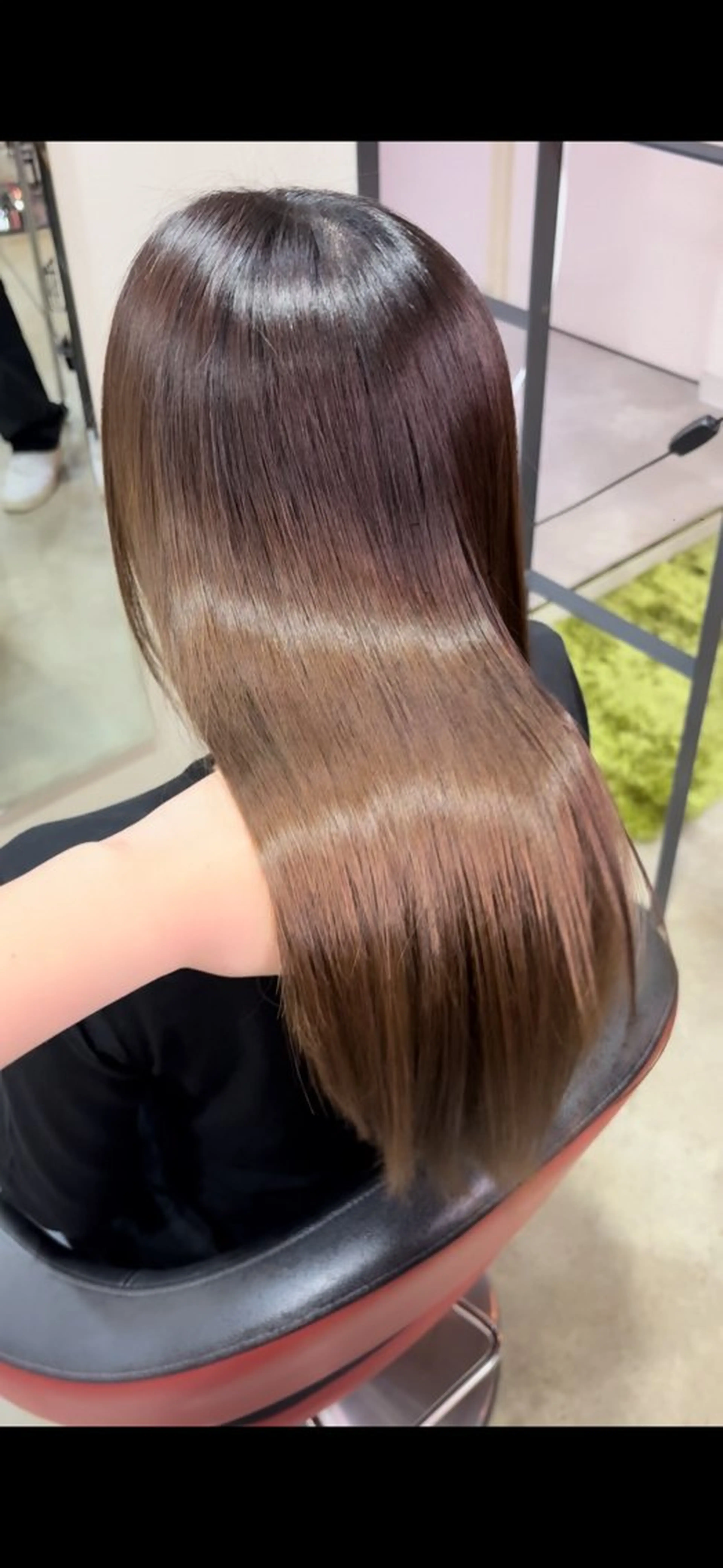 カラー W_SALON CONOCAのヘアスタイル