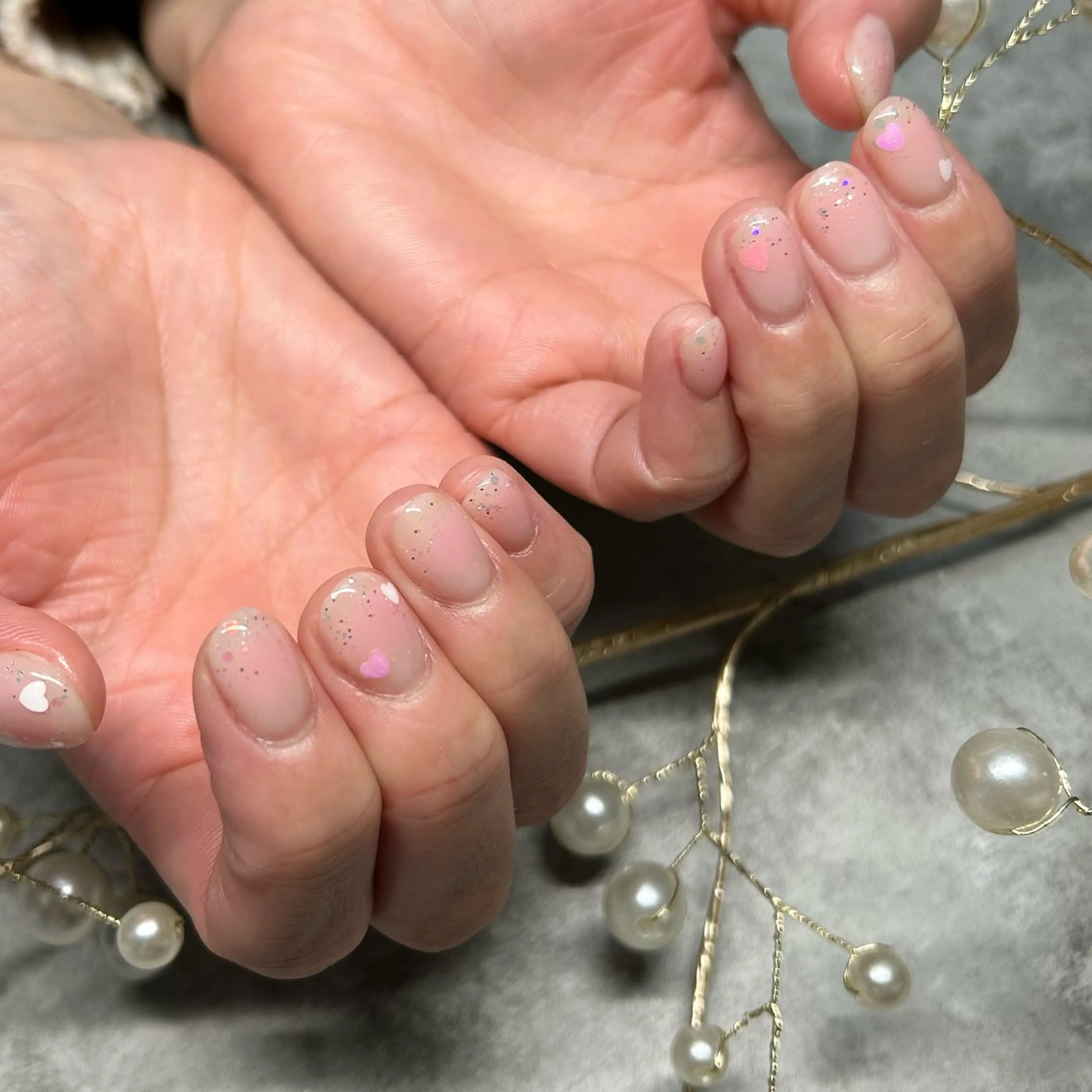 ネイル チークネイル ハート ラメ(グリッター) ten nail salon　かえでのネイルデザイン