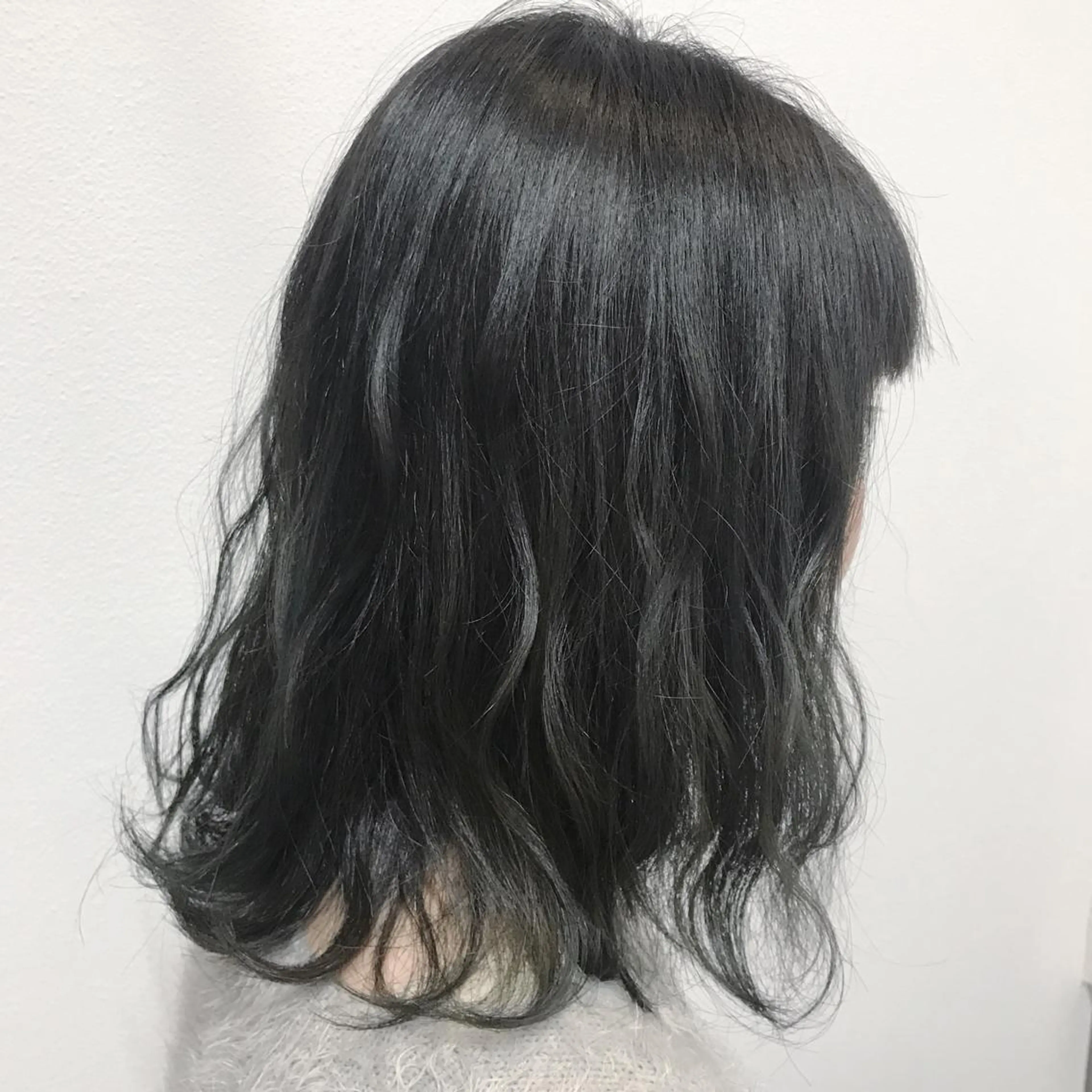 ミディアム カラー ヘアアレンジ ブルーカラー ブルージュ カット ヘアカラー トリートメント GiseL天神カラー 髪質改善/ブリーチのヘアスタイル
