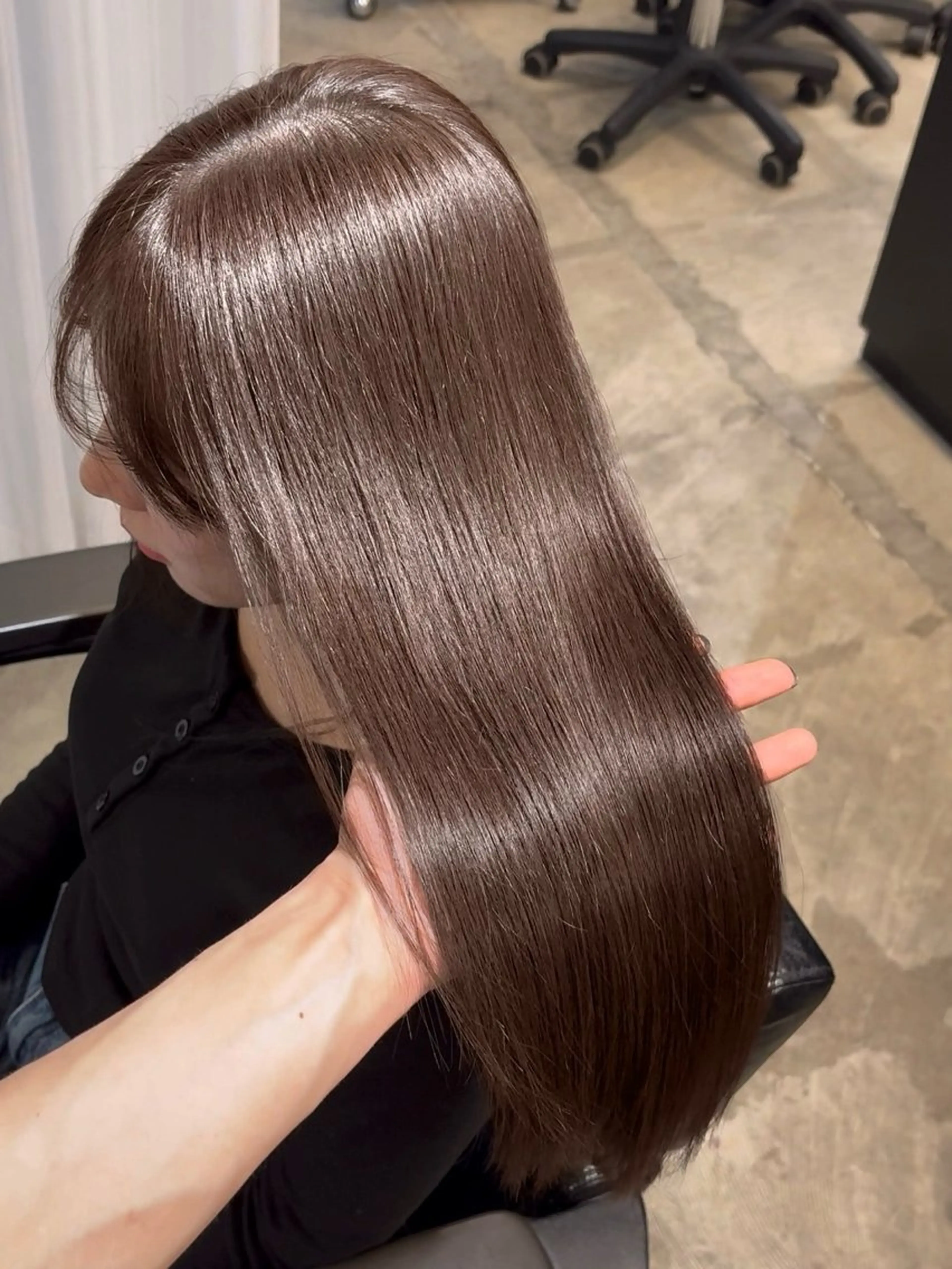 ロング カラー ブラウンカラー モカブラウン オレンジ ヘアカラー 🩵福岡ブリーチなし レイヤー/紫音🩵のヘアスタイル