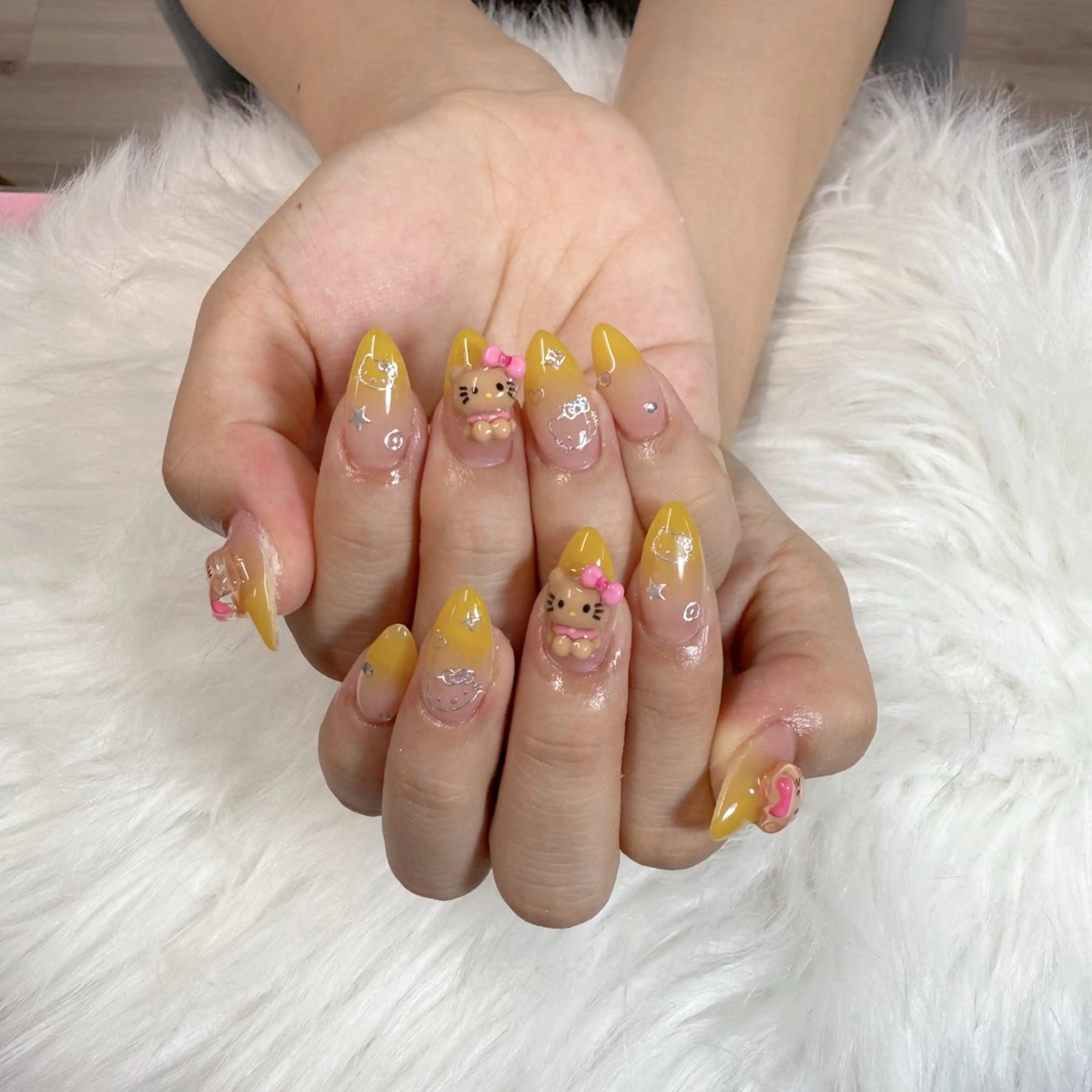 ネイル ハンドネイル 🎀nana🫧 ワンホンネイル🎀のネイルデザイン