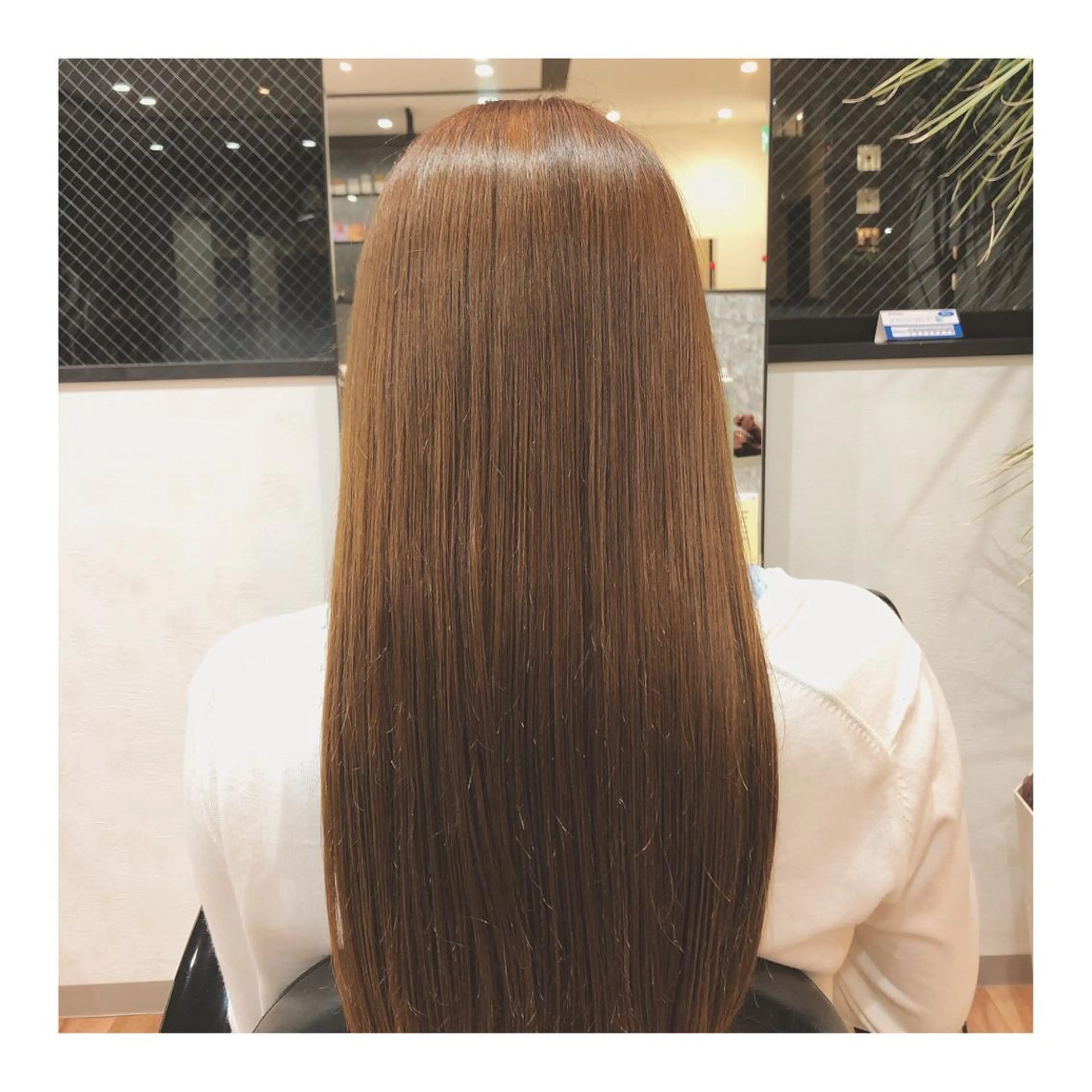 太白区/白髪ぼかし ハイライト/千葉達人のヘアスタイル