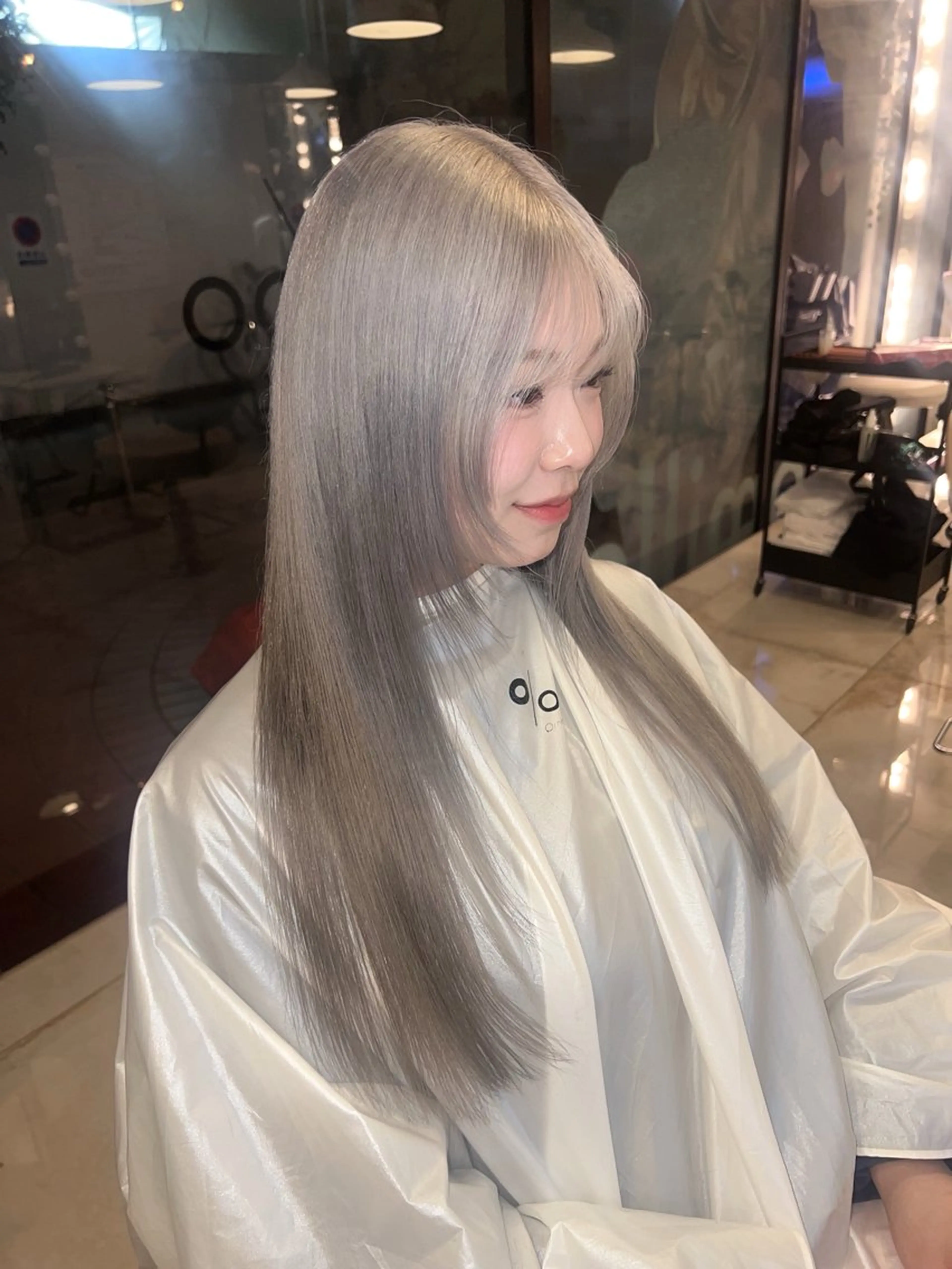 ロング ヘアカラー AIRA/ブリーチ ‪/透明感カラーのヘアスタイル