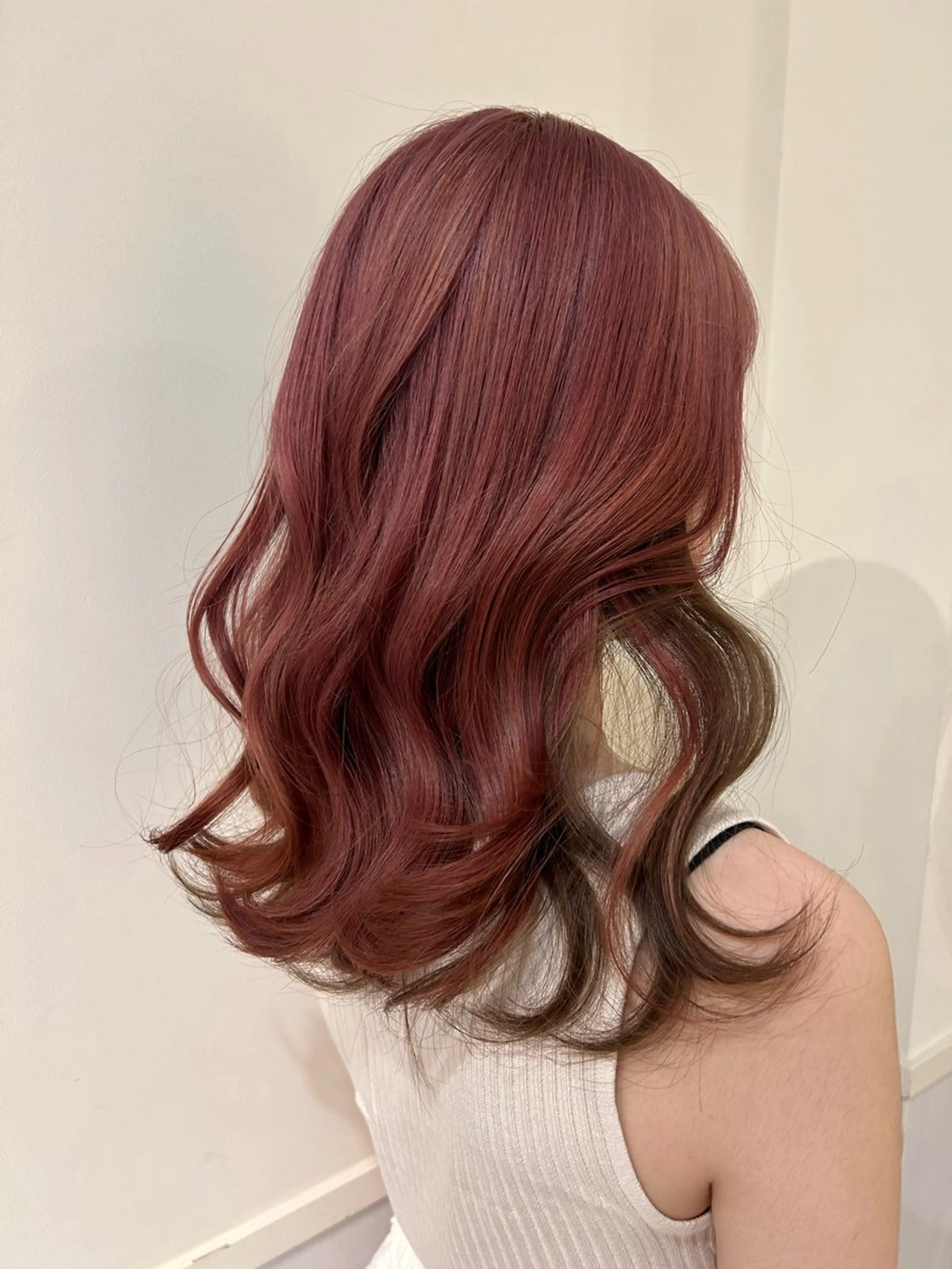 セミロング カラー ヘアカラー 【ROA】 MISUZU✨のヘアスタイル