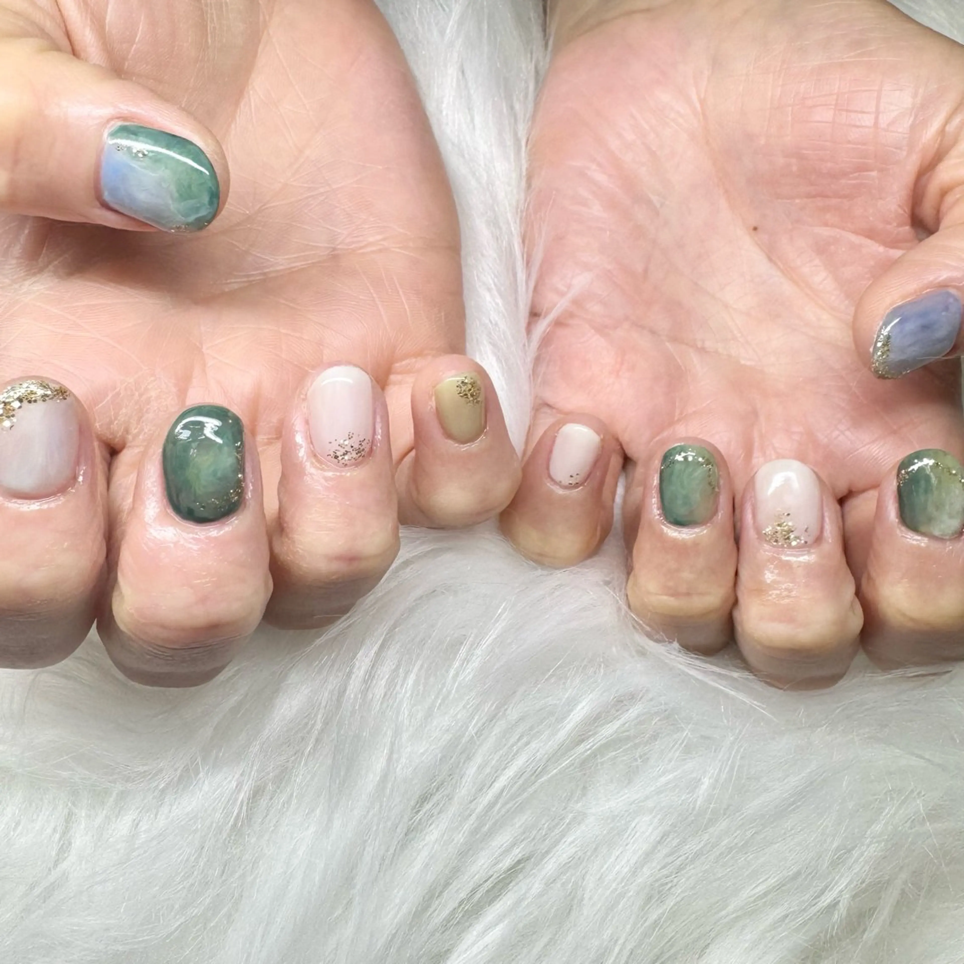 ネイル ニュアンスネイル ハンドネイル chai.上本町 UNRIのネイルデザイン