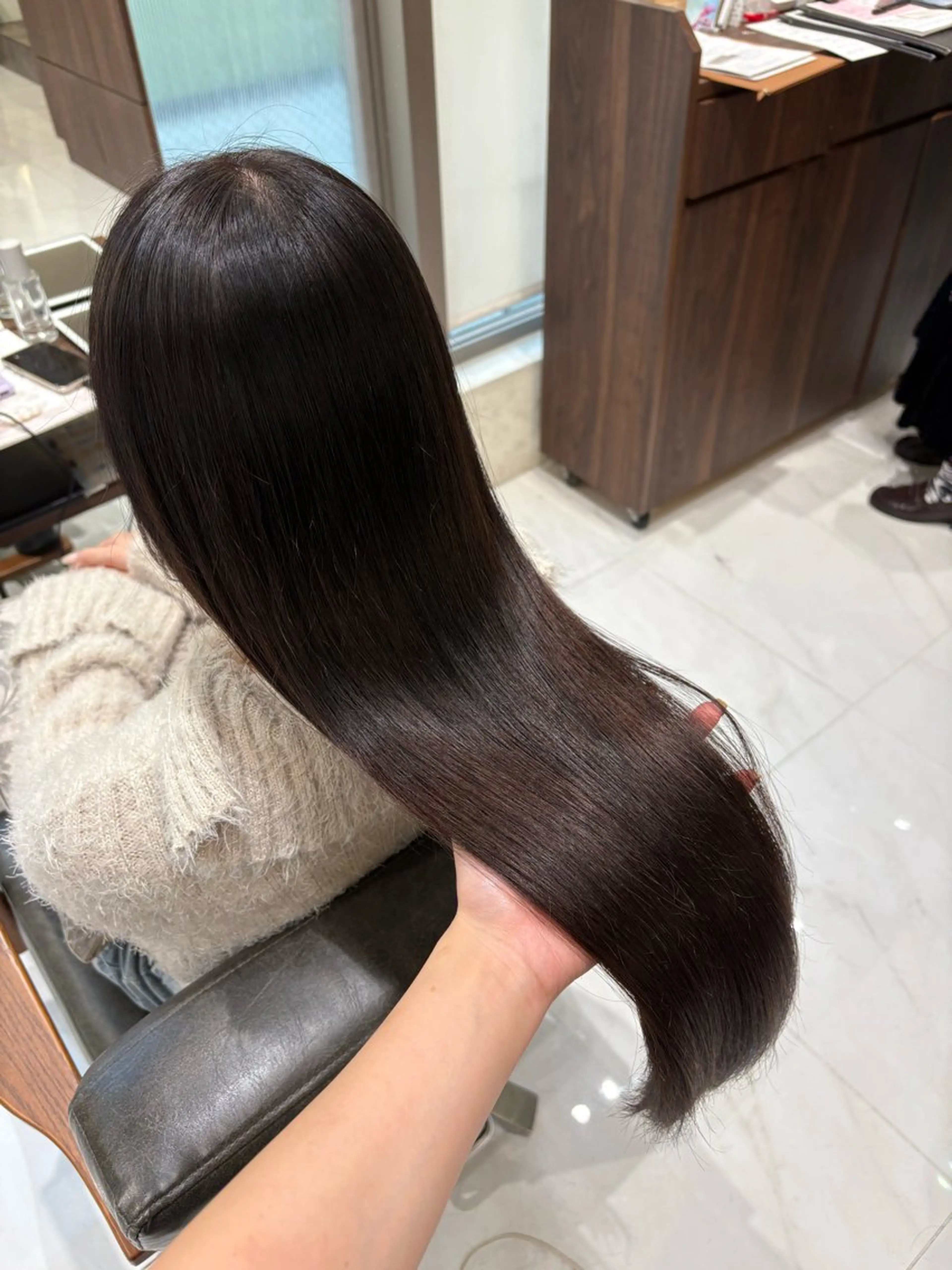 カラー 髪質改善 momo🍑/顔周り カット指名No.1のヘアスタイル