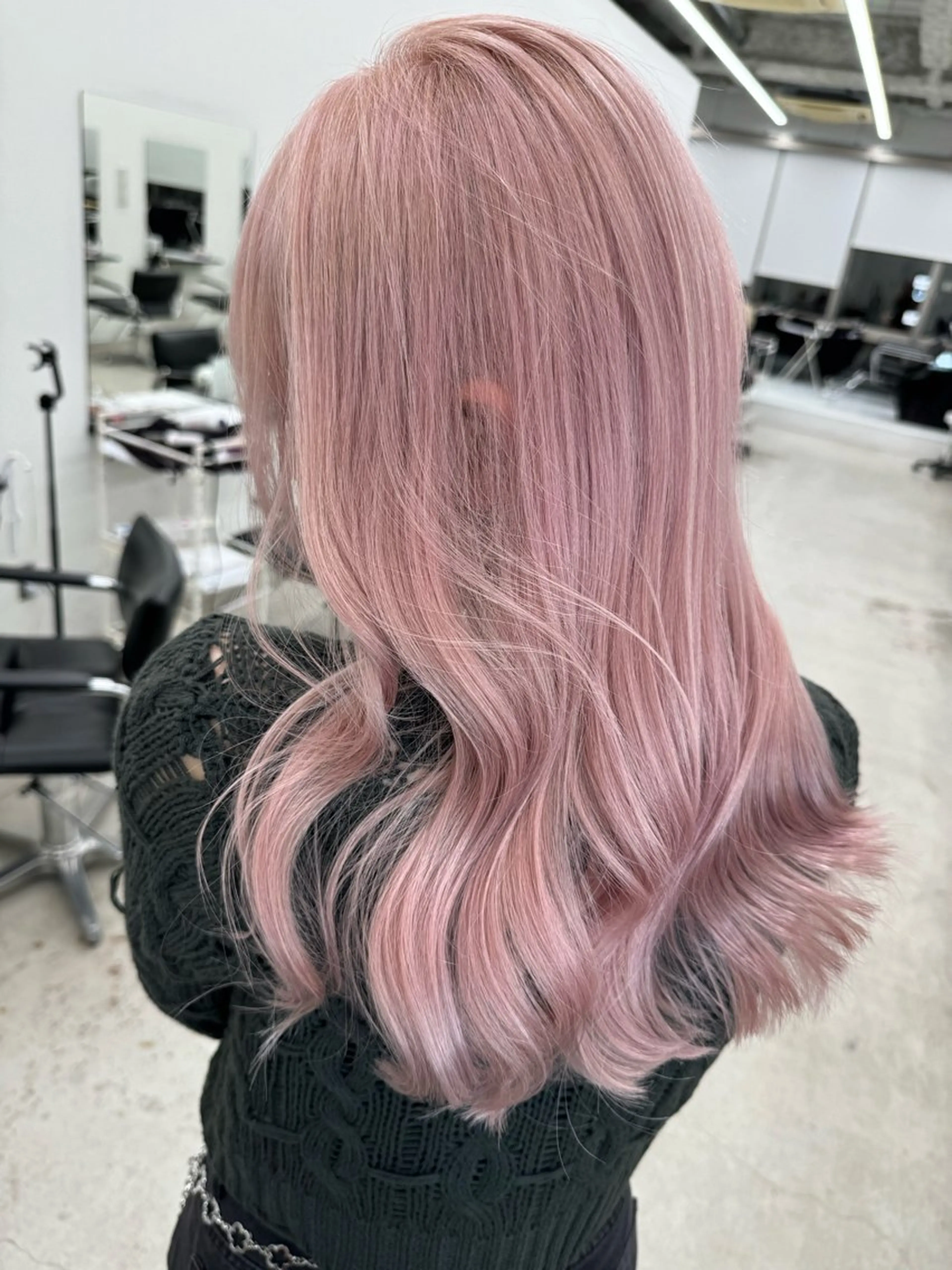 ロング カラー ブリーチ ケアブリーチ ロング トリートメント ヘアカラー 服部 しおんのヘアスタイル
