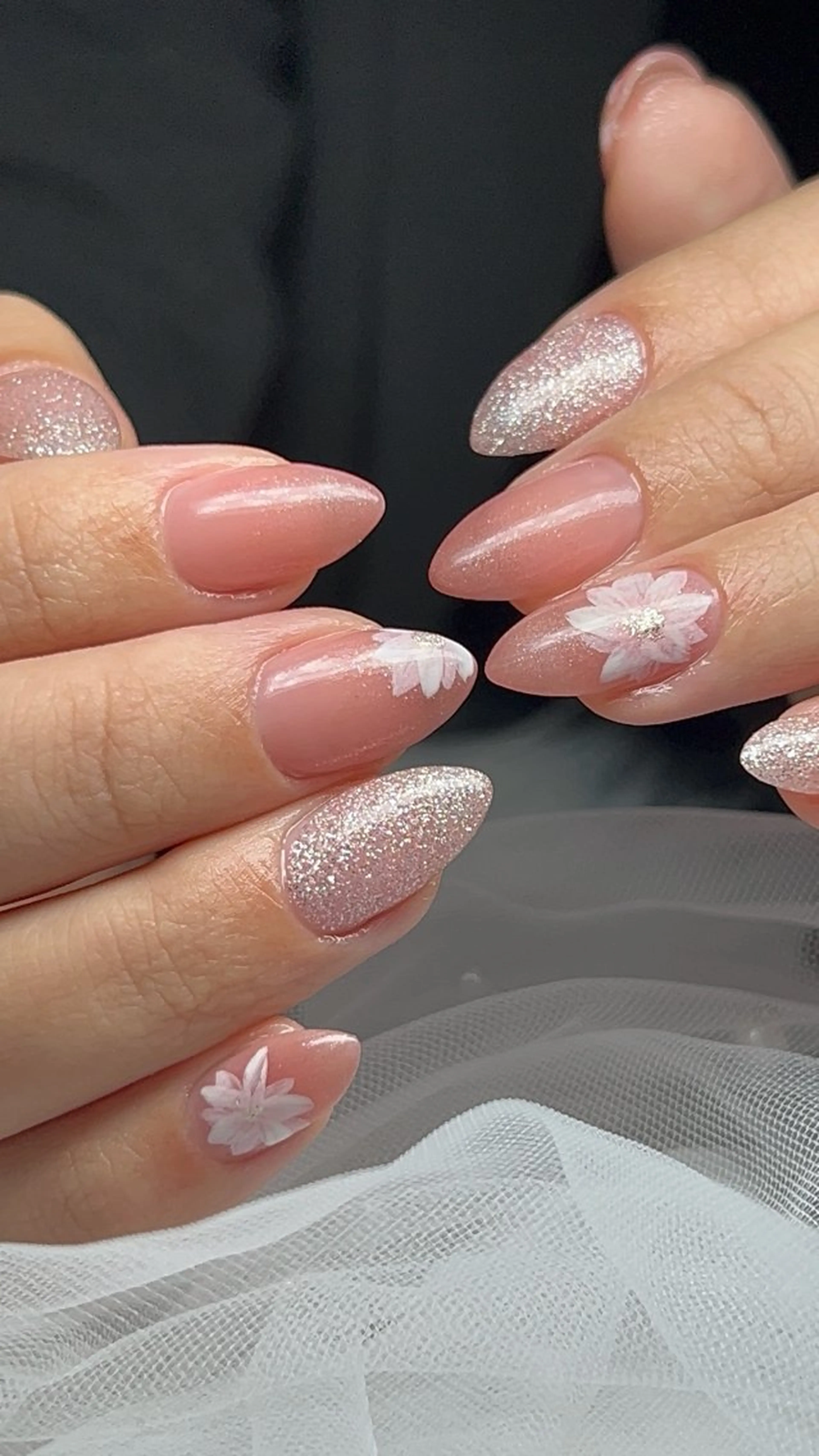 ネイル ジェルネイル パラジェル ハンドネイル 鮎川 沙希のネイルデザイン