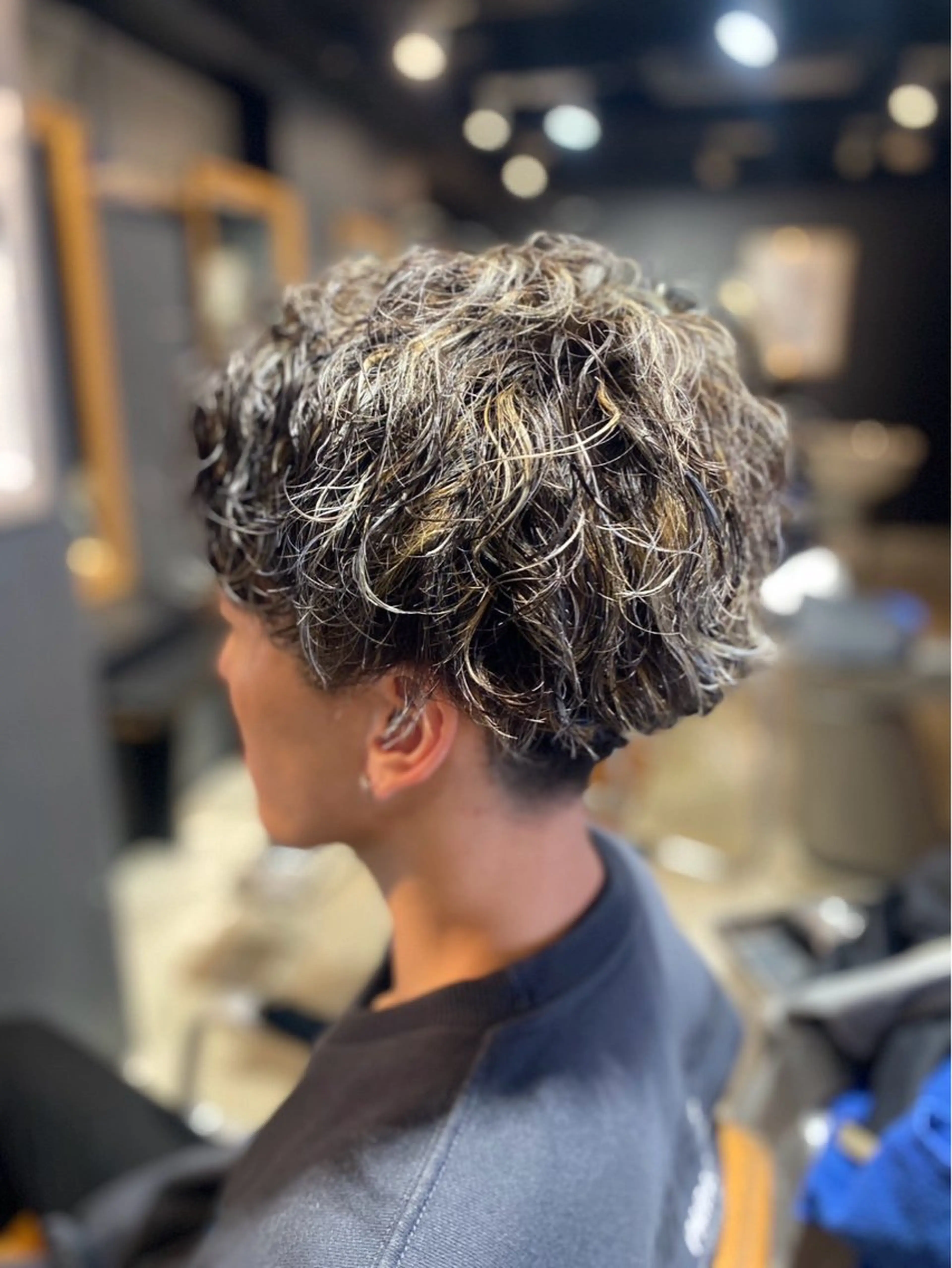 【🔥バチイケ最高に🔥】カット➕メンズパーマの写真