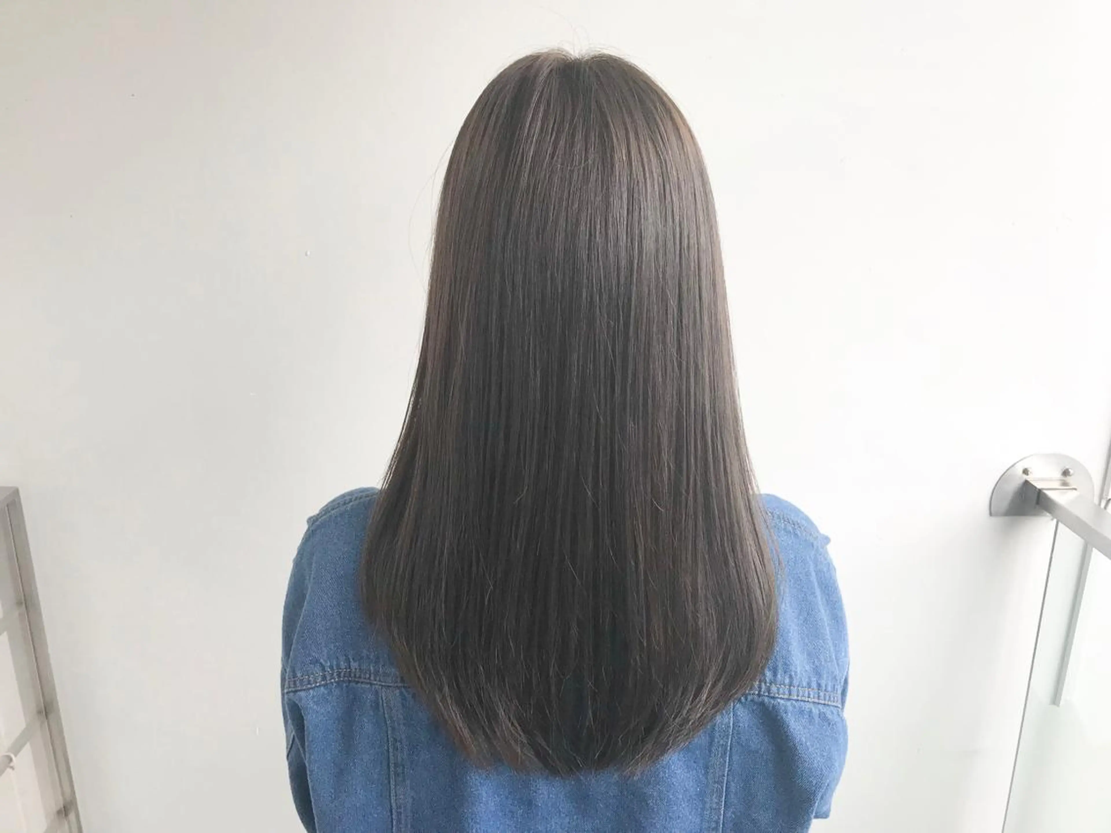 ロング カラー カット 縮毛矯正 トリートメント ショート/レイヤー なら石井知希のヘアスタイル