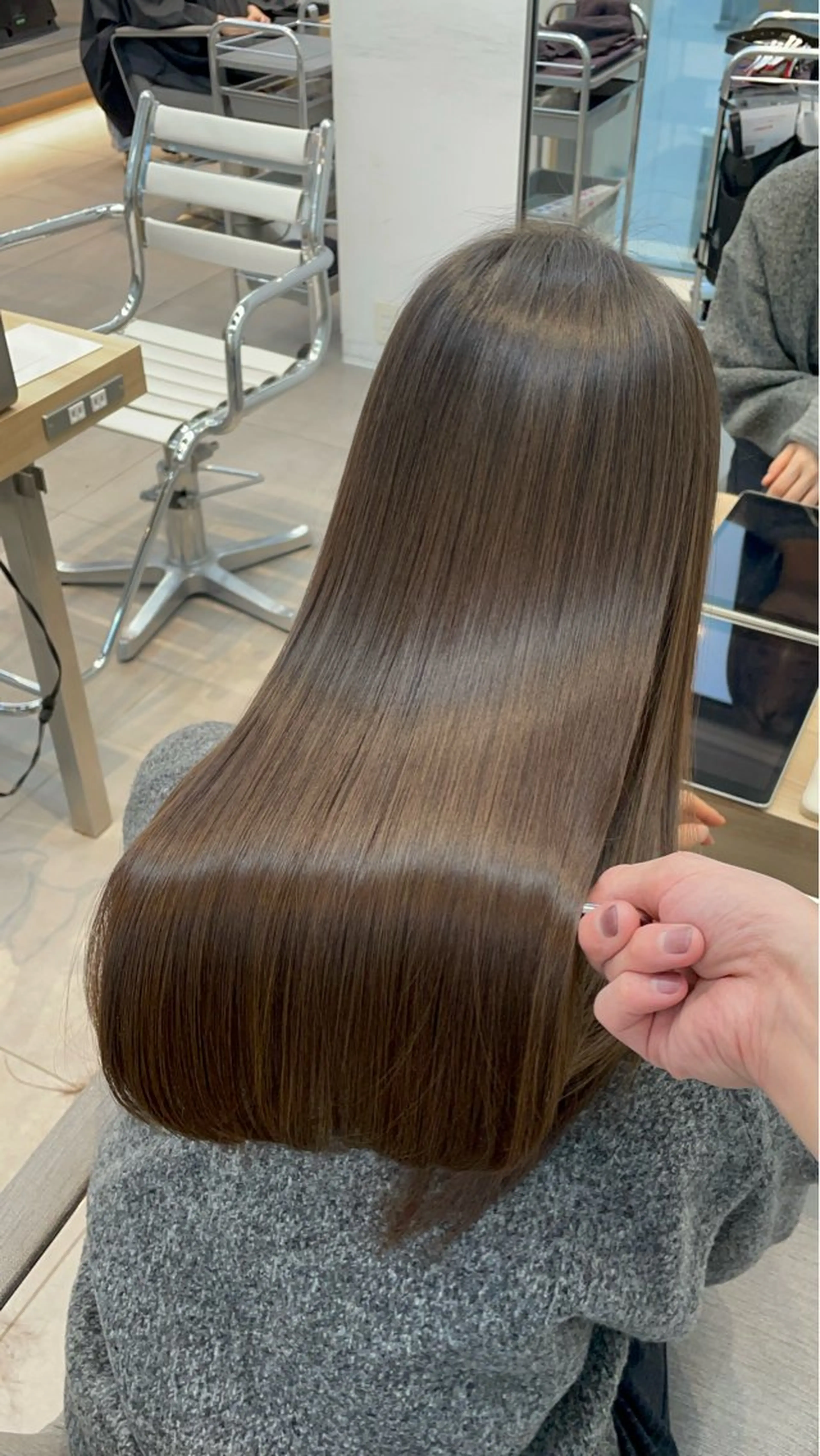 ロング ✨髪質改善✨美髪 矯正🫧小泉のヘアスタイル