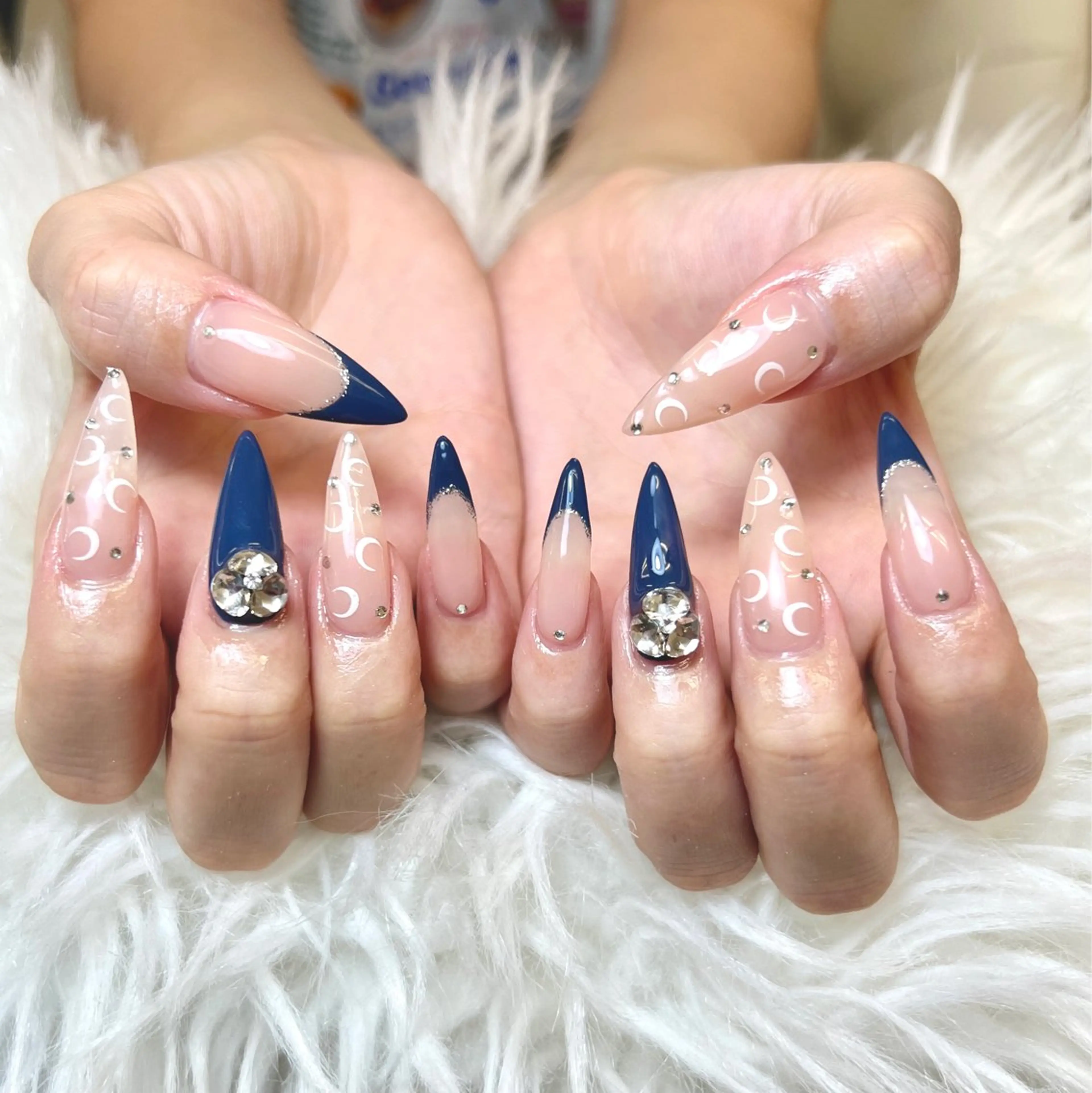 ネイル アートネイル オーロラネイル チークネイル 長さ出し フットネイル Noiranail_ studio川越西口のネイルデザイン