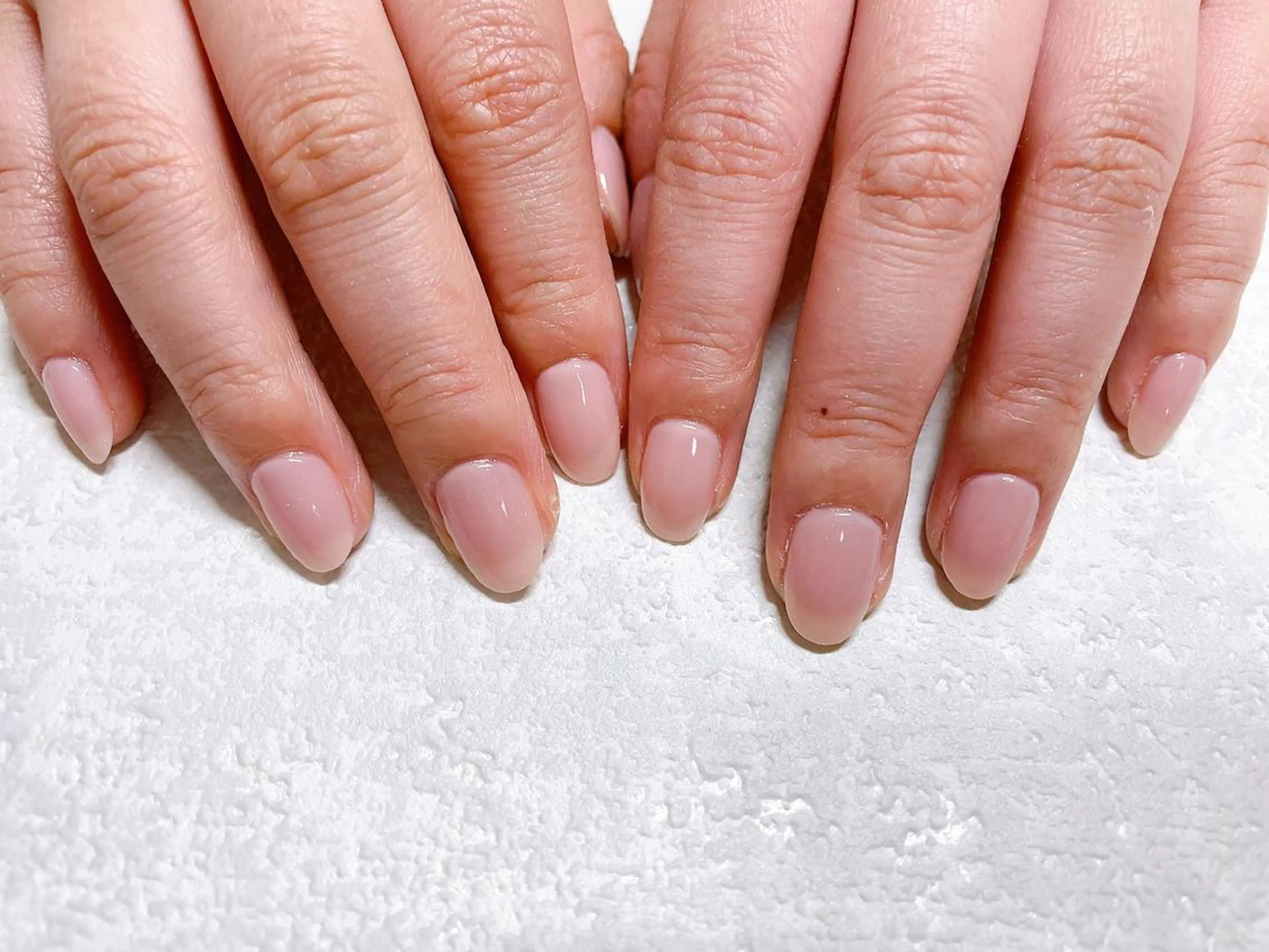 ネイル オーロラネイル フラワーネイル フットネイル フレンチネイル ジェルネイル ハンドネイル mogunail &blowのネイルデザイン