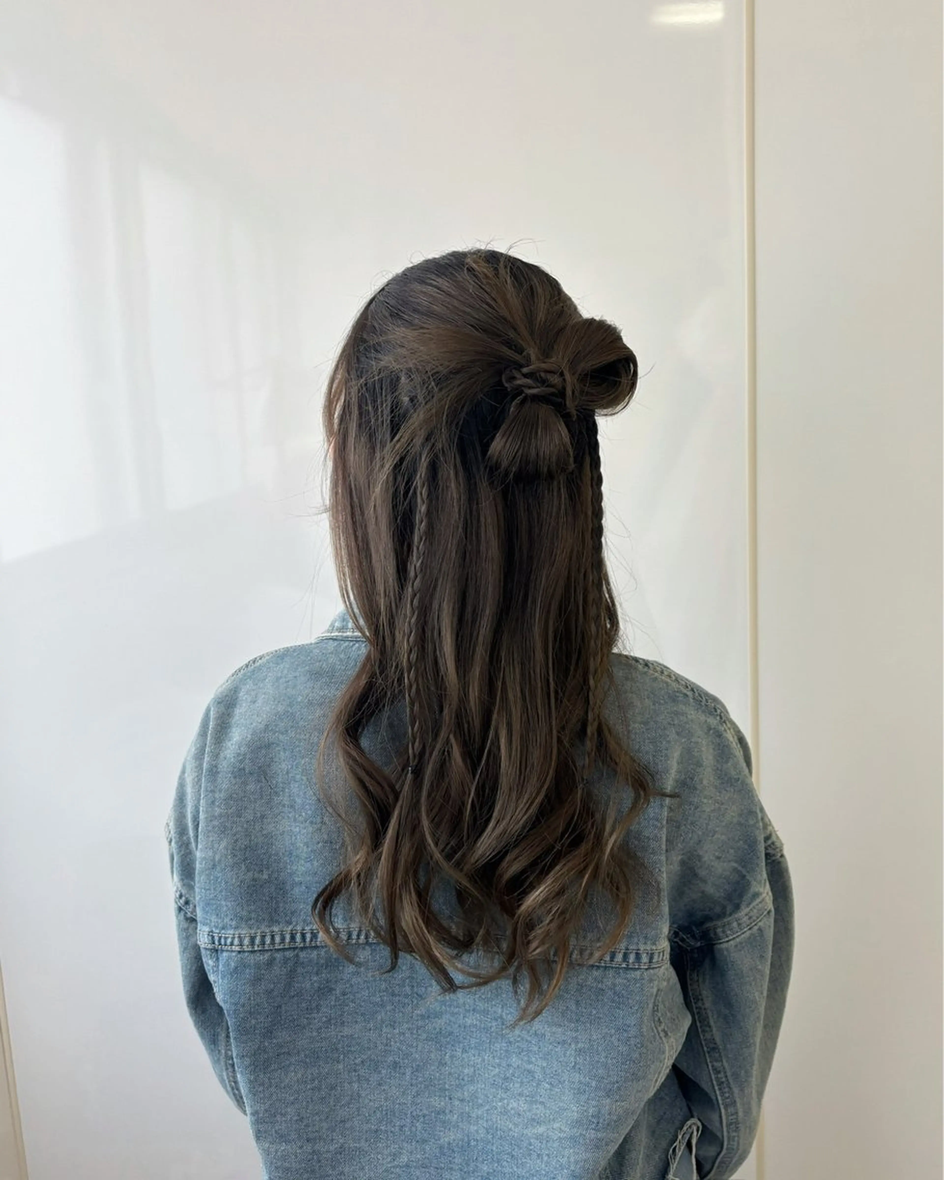 ロング ヘアアレンジ ハーフアップ ヘアセット レイヤー sala 推しカラー職人🎀のヘアスタイル