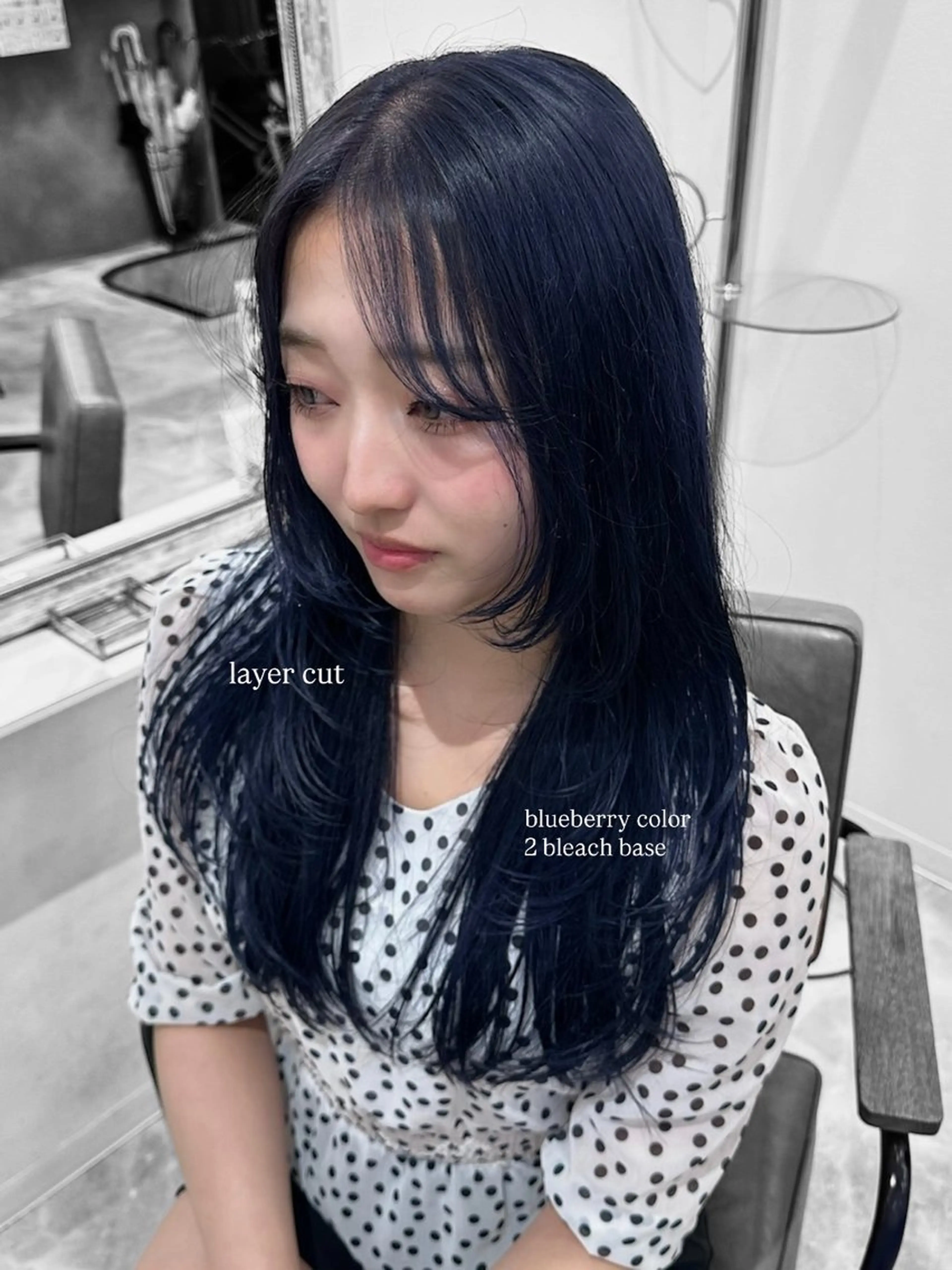 ロング カラー ブリーチ ブルーカラー ネイビーカラー カット ヘアカラー トリートメント ura/デザイン/ ハイトーン/個性派のヘアスタイル