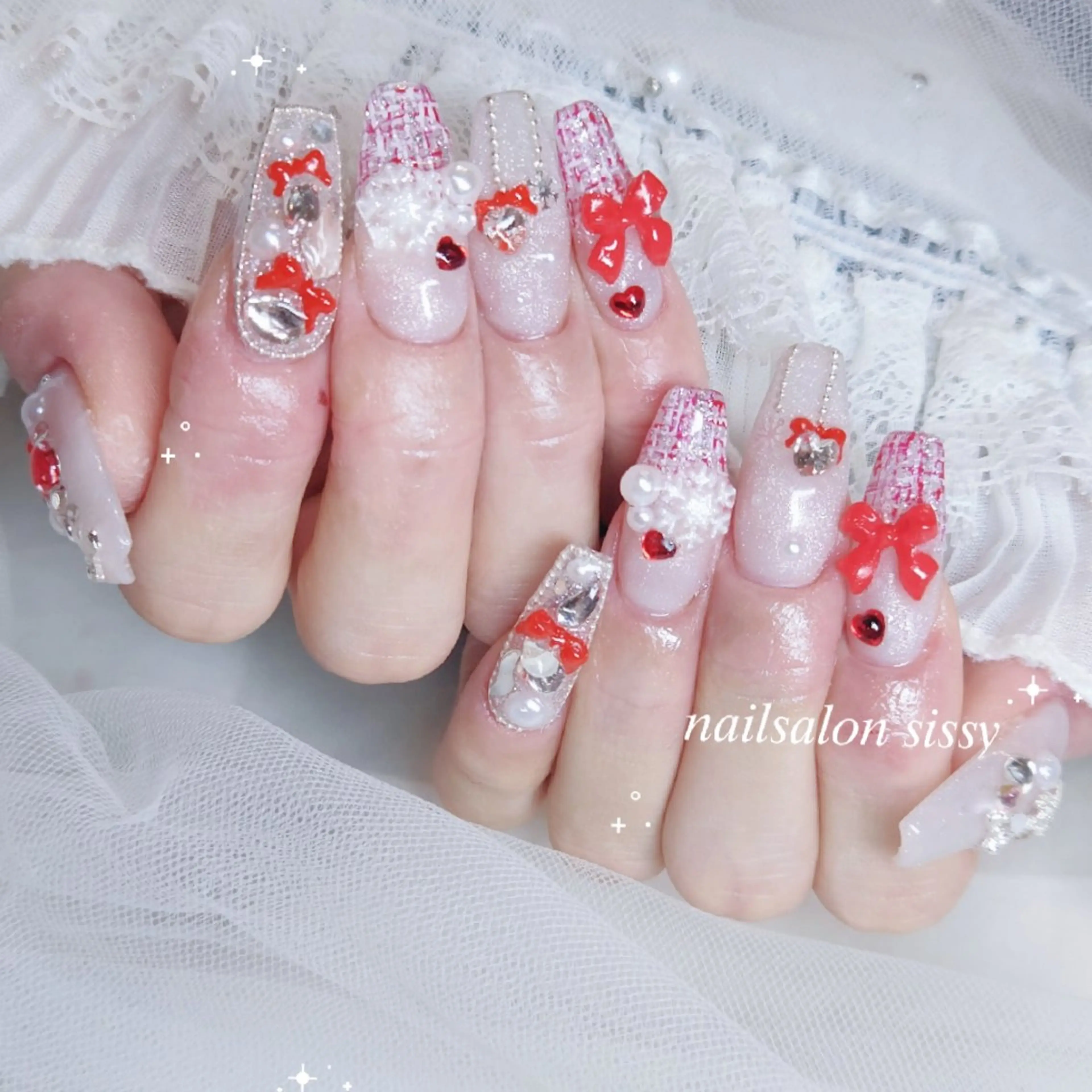 ネイル ツイードネイル 冬ネイル クリスマス ハンドネイル sissy hatsuneのネイルデザイン