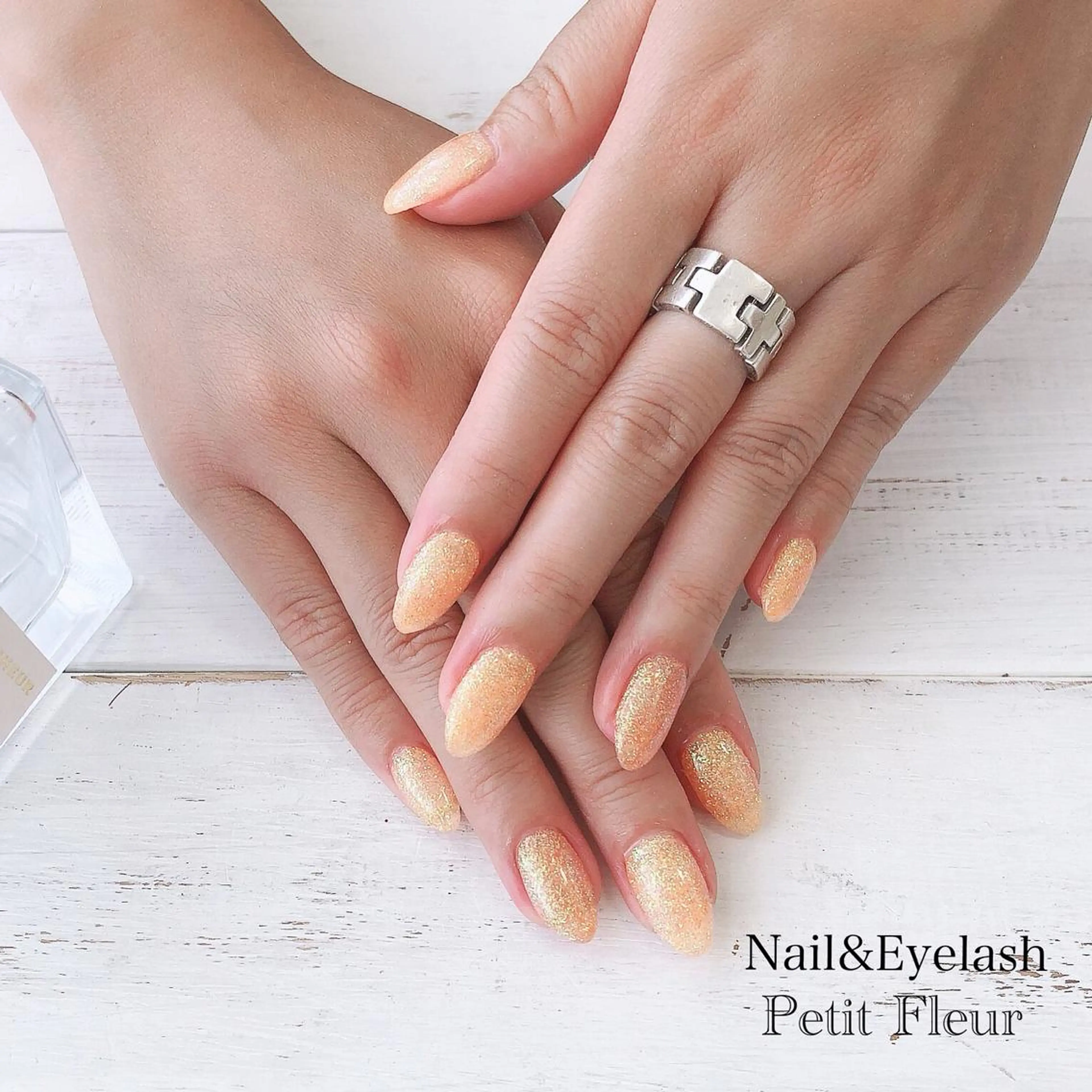 ネイル 青柳 亜梨奈のマツエク・マツパデザイン