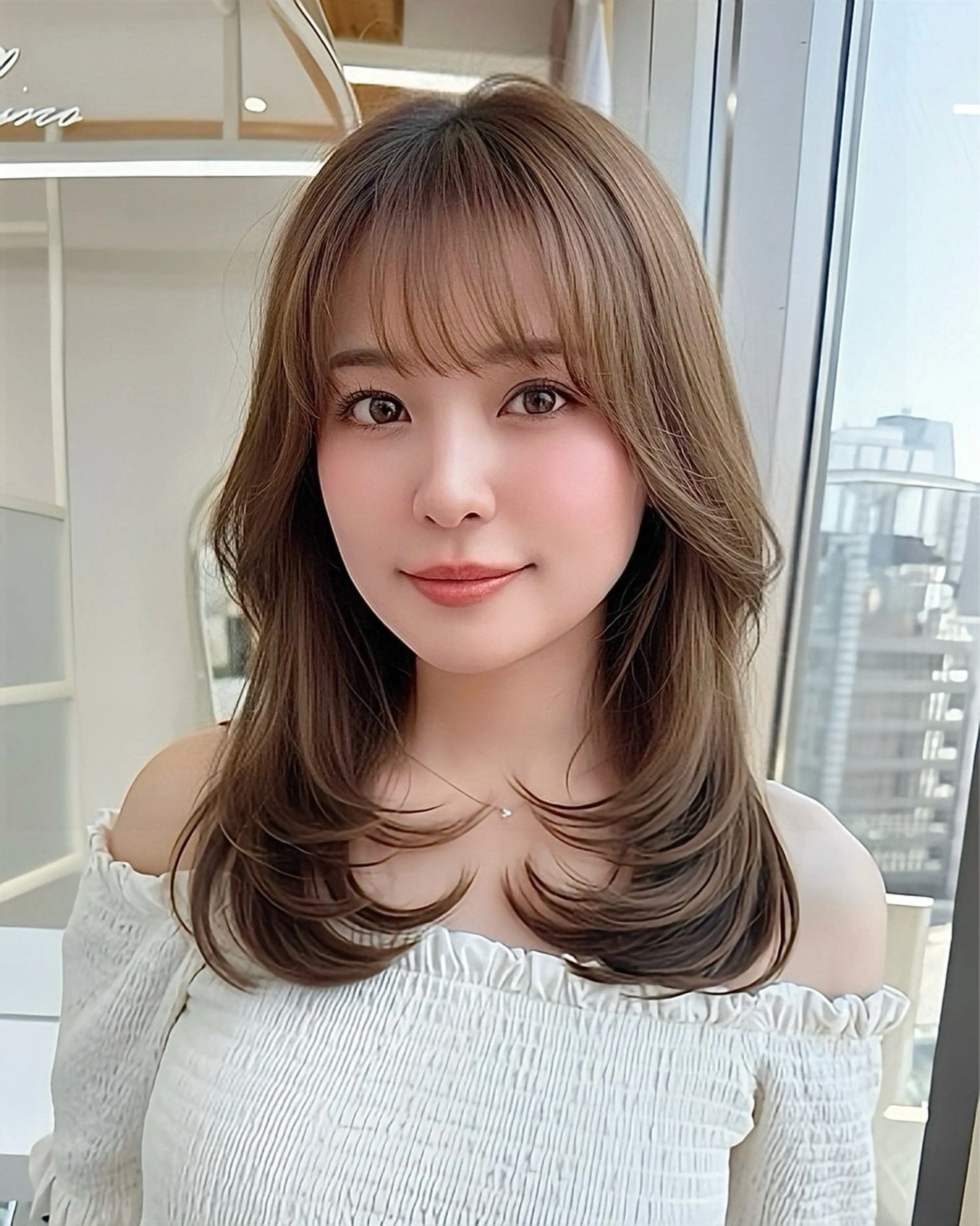 セミロング カラー 透明感カラー 顔周りカット レイヤーカット 似合わせカット 小顔カット 顔周り/透明感カラー /似合わせ/難波雄雅のヘアスタイル