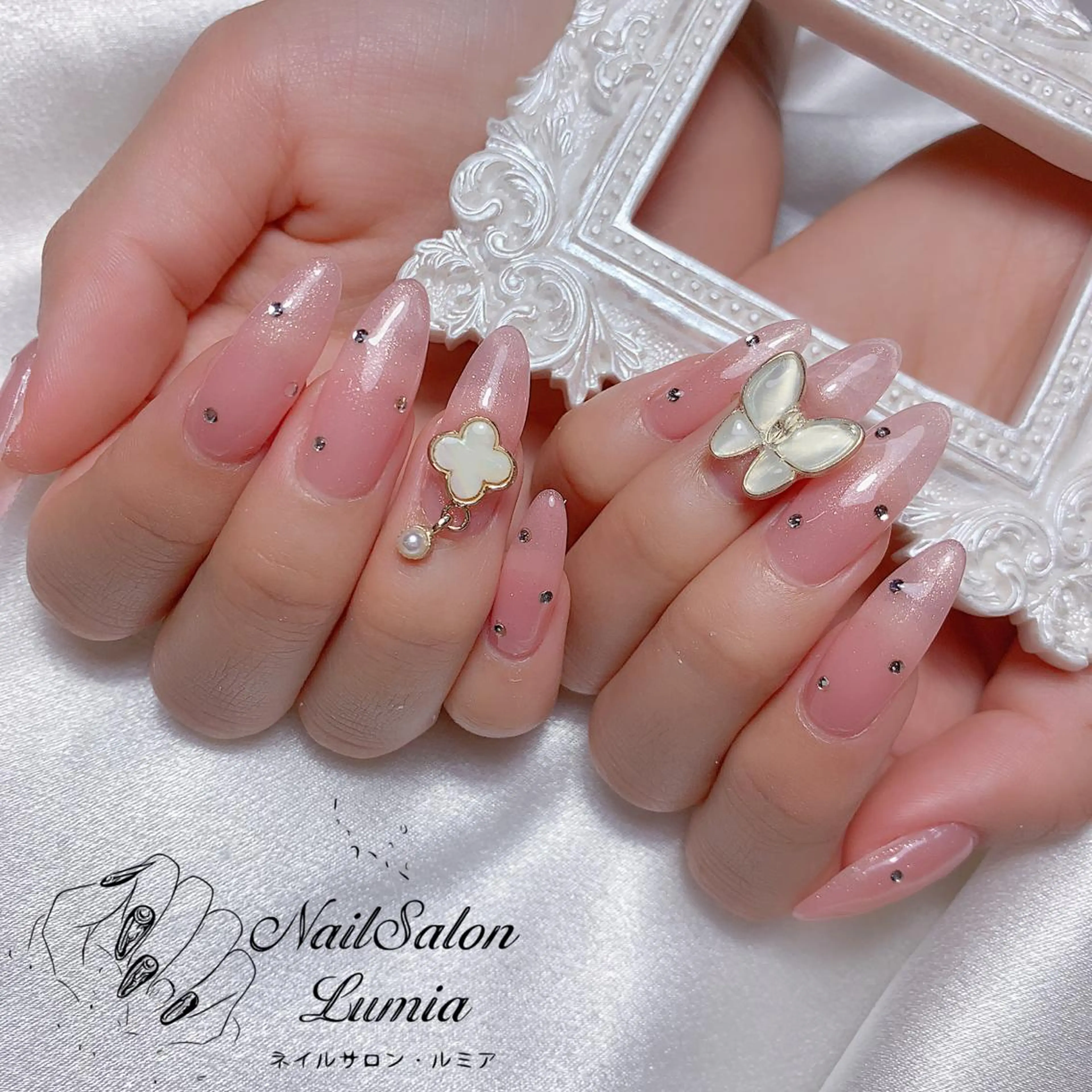 ネイル ハンドネイル ネイルサロン ルミア Lumia 店長のネイルデザイン