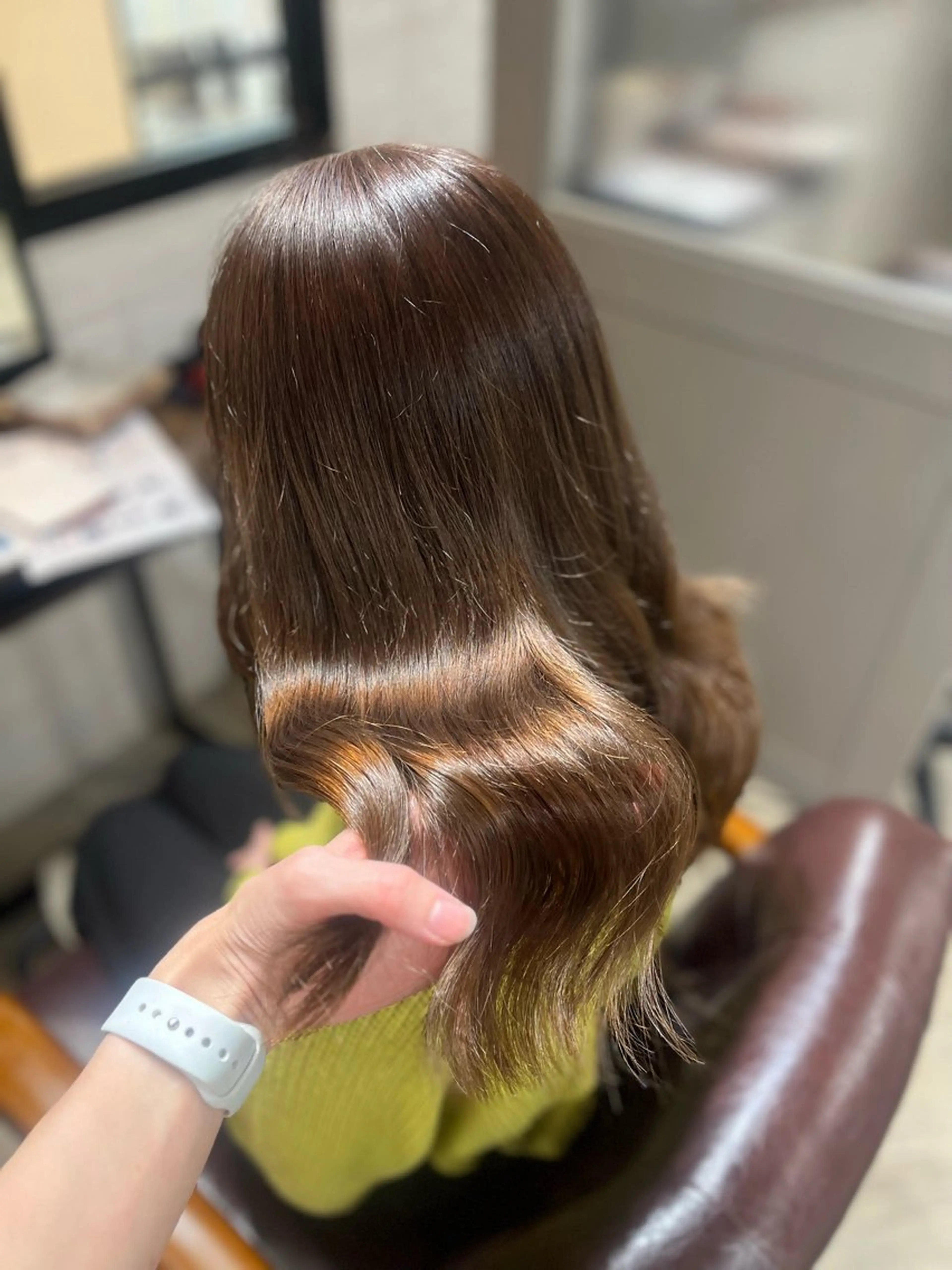 セミロング カラー ブラウンカラー ミルクティーブラウン カット ヘアカラー トリートメント 🫧ぷる艶カラー🫧 Yuubi🦩のヘアスタイル