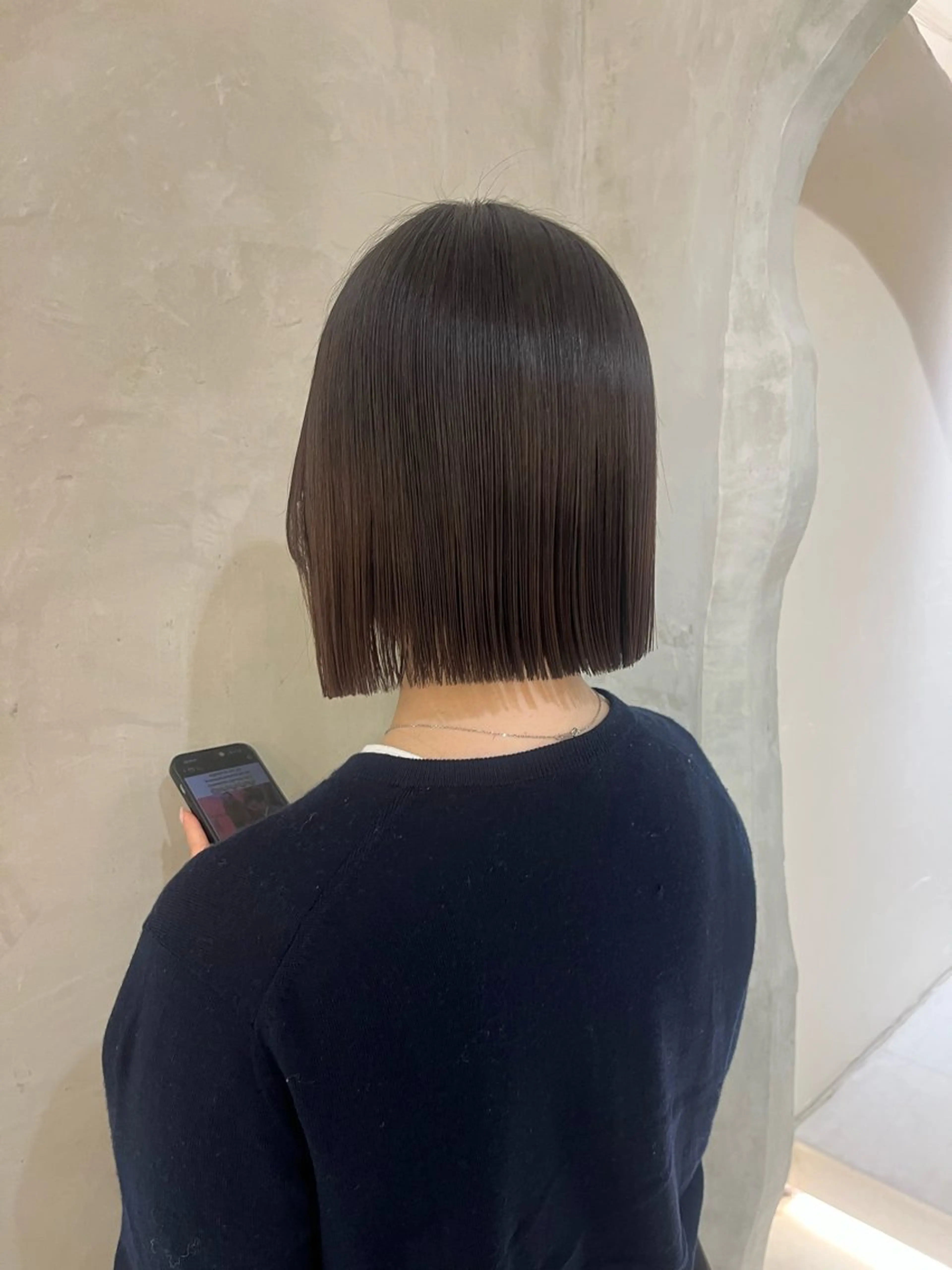 ミディアム 切りっぱなしボブ ボブ カット トリートメント 切りっぱなしボブ/ 艶カラー/綾莉のヘアスタイル