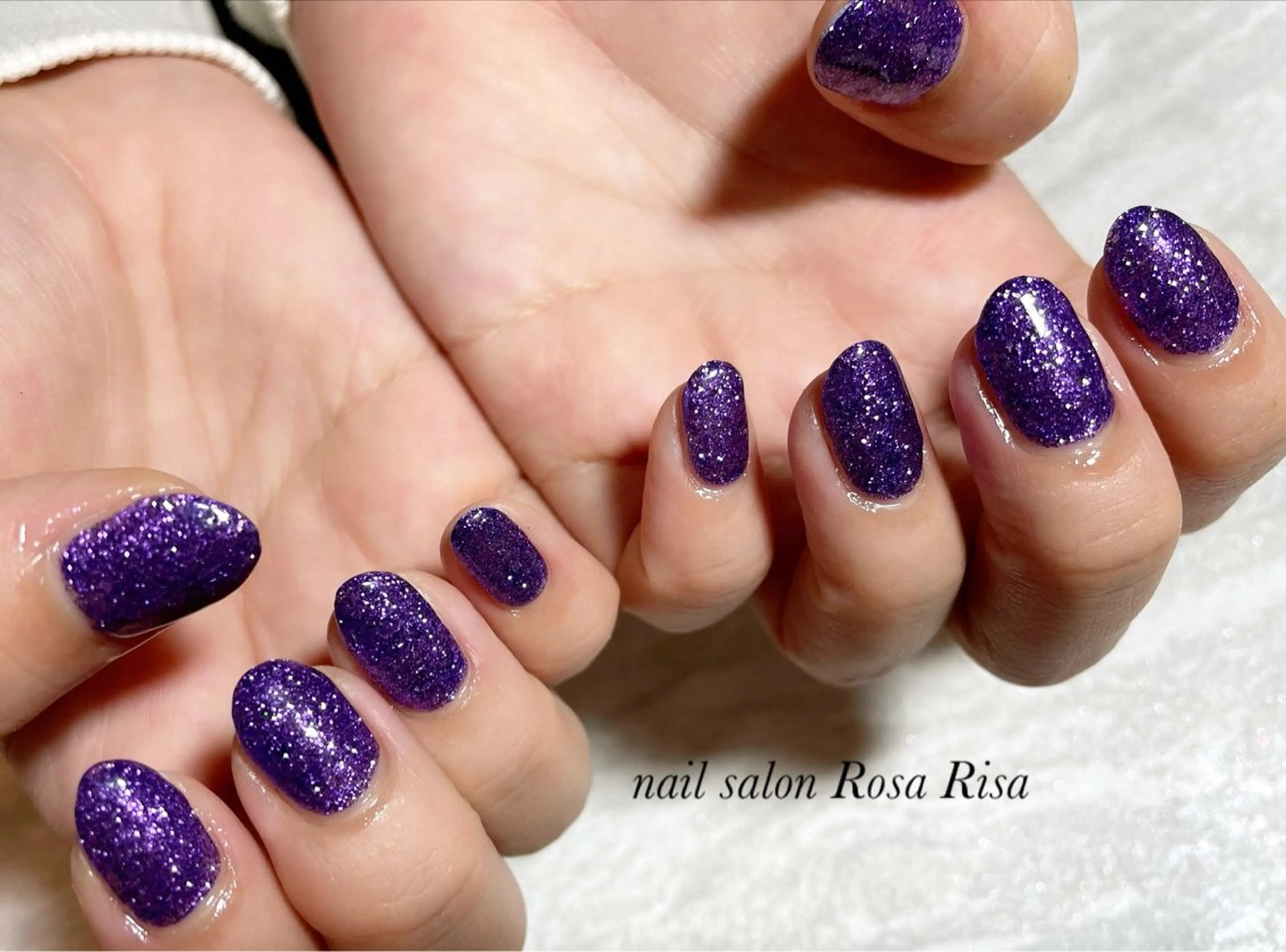 ネイル ラメ(グリッター) ワンカラーネイル ネイルスタジオ シェイクユアハンズのネイルデザイン