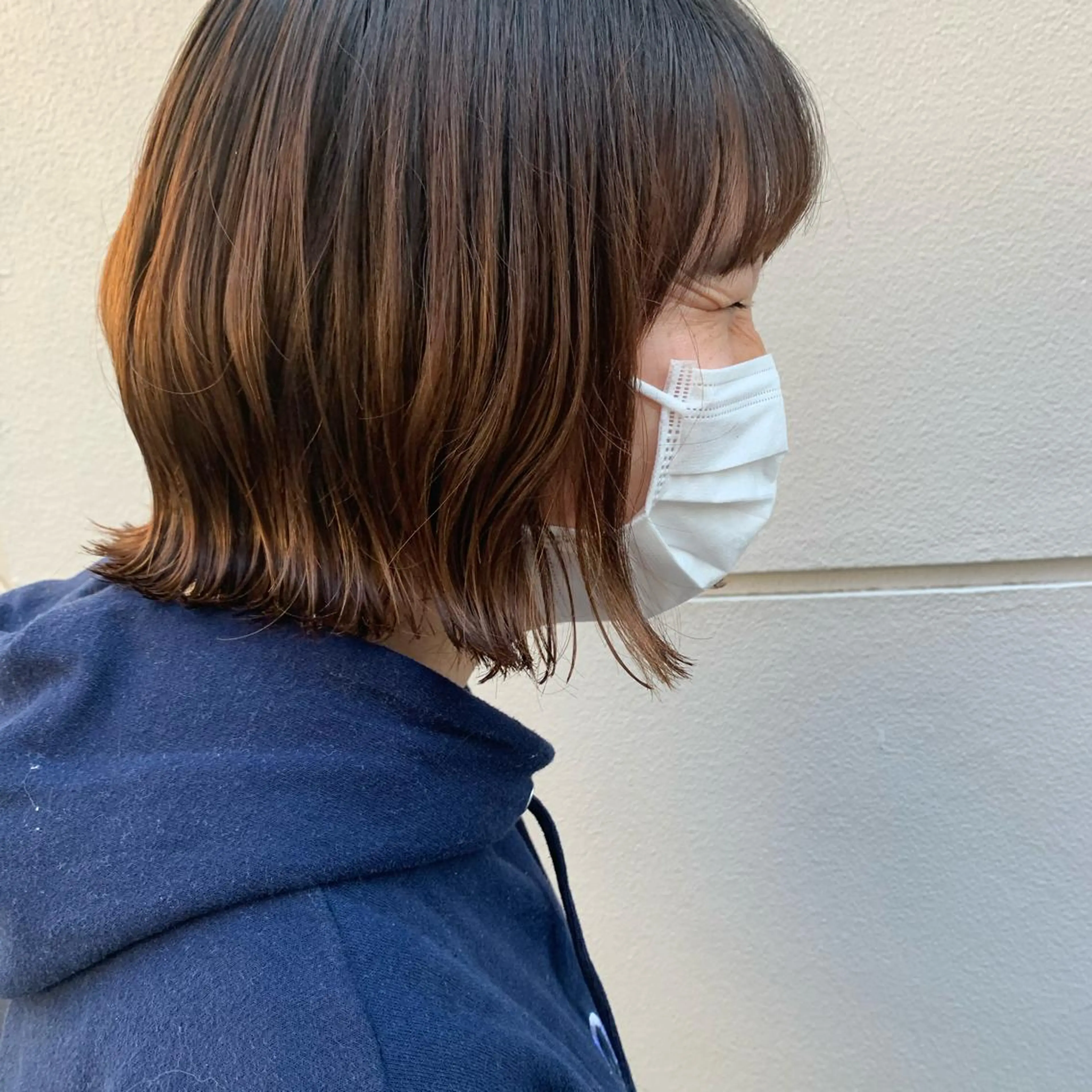 ショート カラー ヘアアレンジ サナ🌱 切りっぱなしボブのヘアスタイル