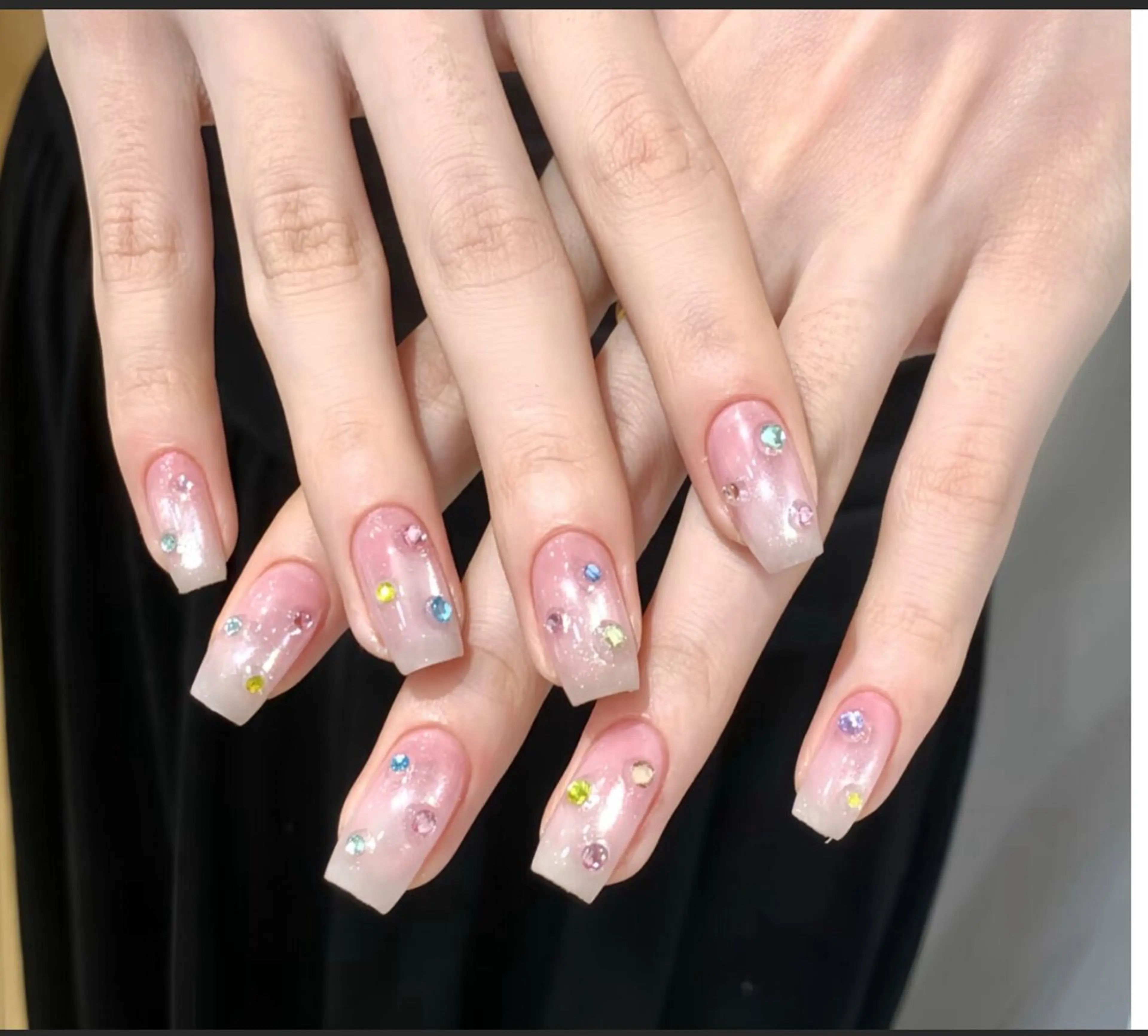 ネイル アートネイル オーロラネイル チークネイル フレンチネイル ガラスフレンチ 🎀🎀YooLi Nail Salonのネイルデザイン