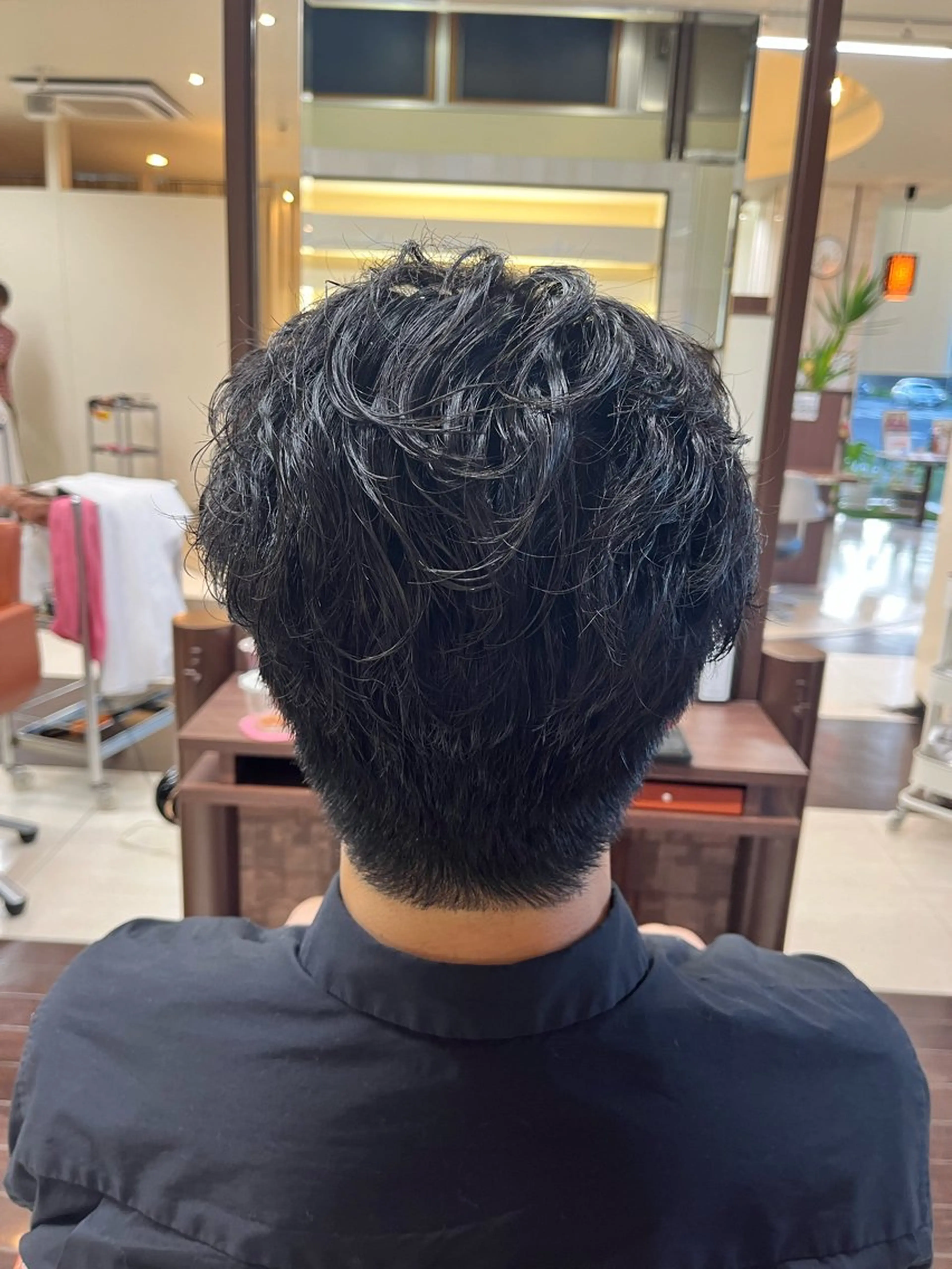 ショート パーマ メンズ センターパート フェザーパーマ メンズパーマ 🧊メンズ特化🧊 高木航希のヘアスタイル