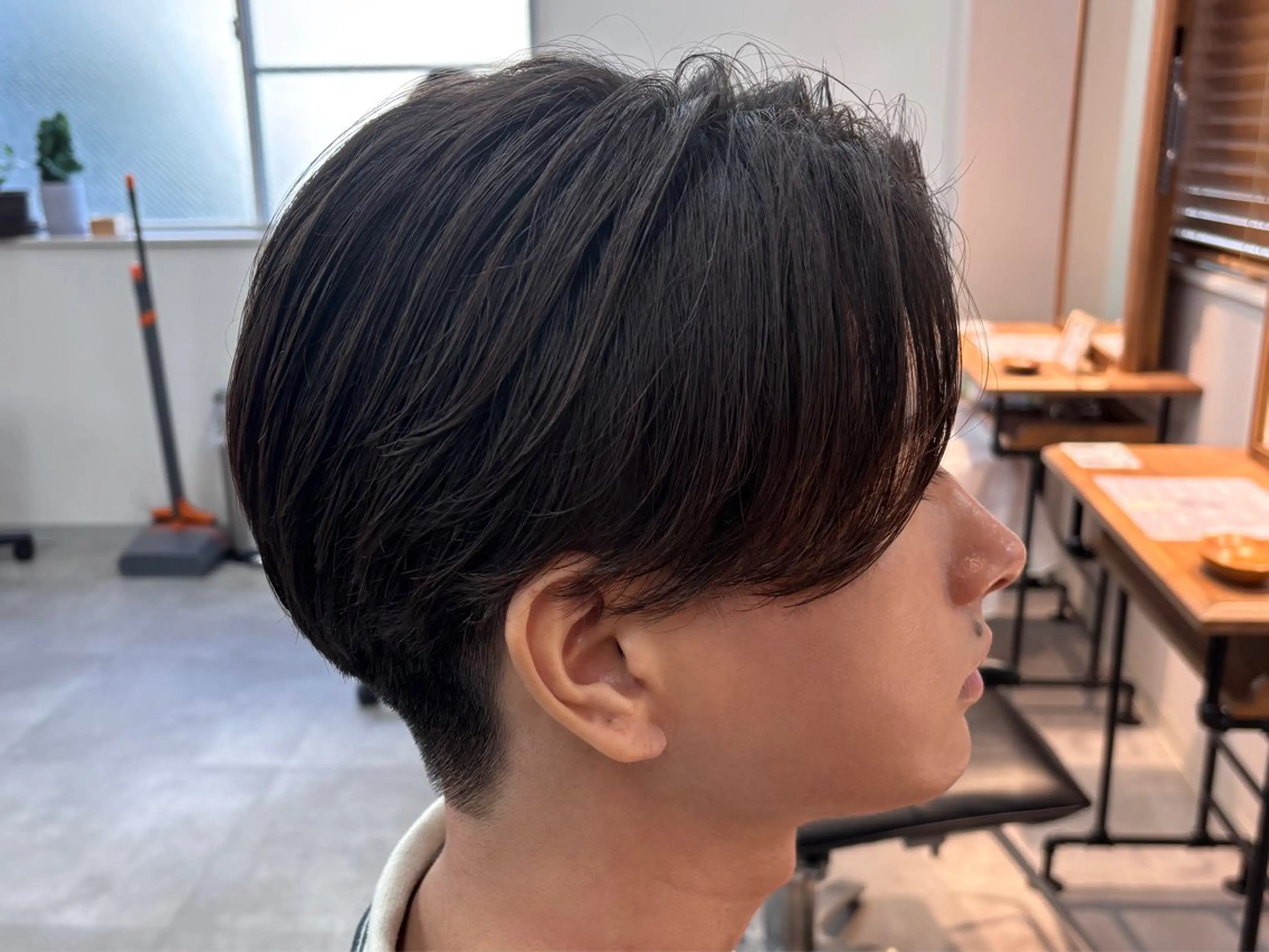 ショート メンズ センターパート カット メンズカット/パーマ /フェード🔥/森のヘアスタイル