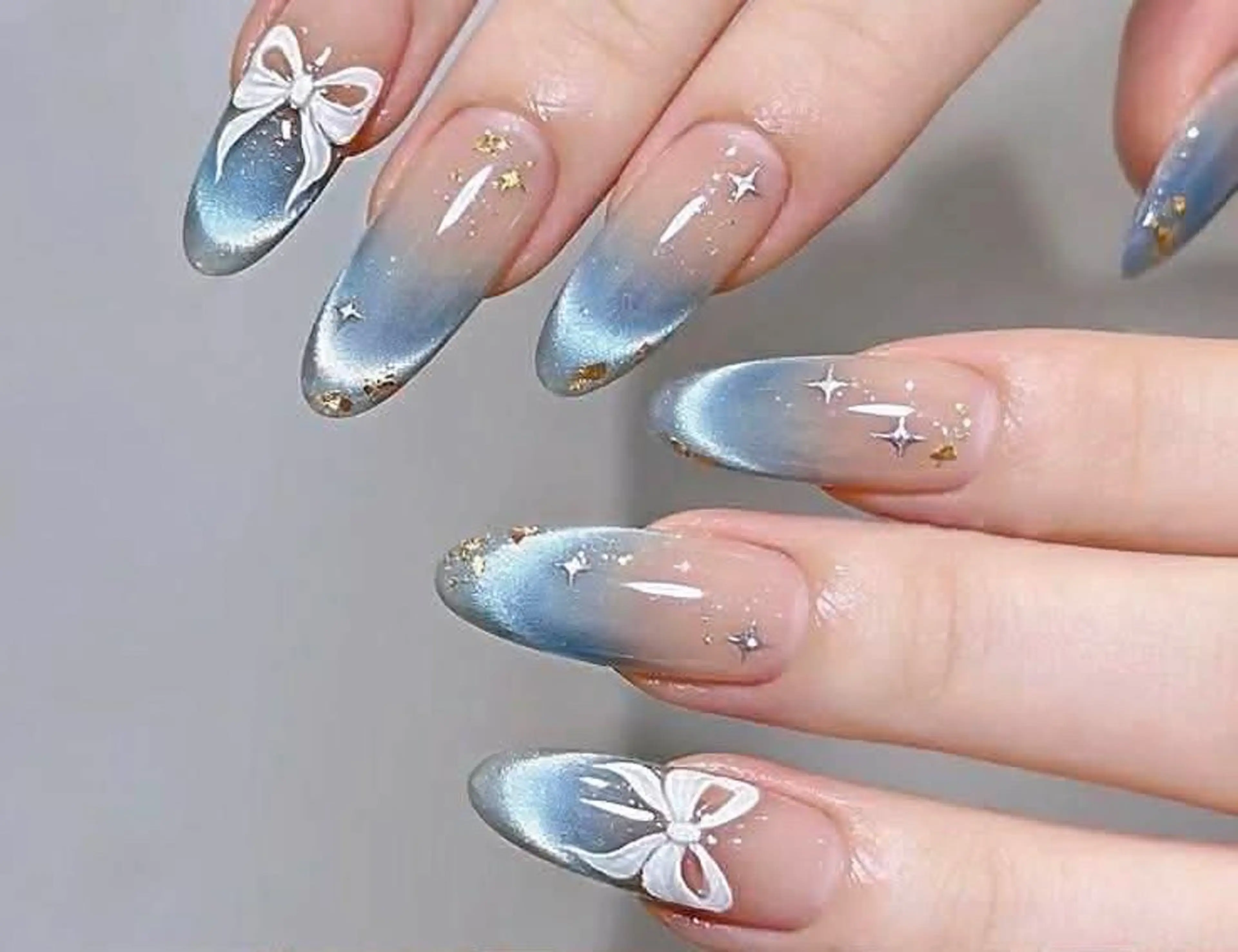 ネイル チークネイル フレンチネイル グラデーション マグネットネイル ミラーネイル ハンドネイル sorako nailのネイルデザイン