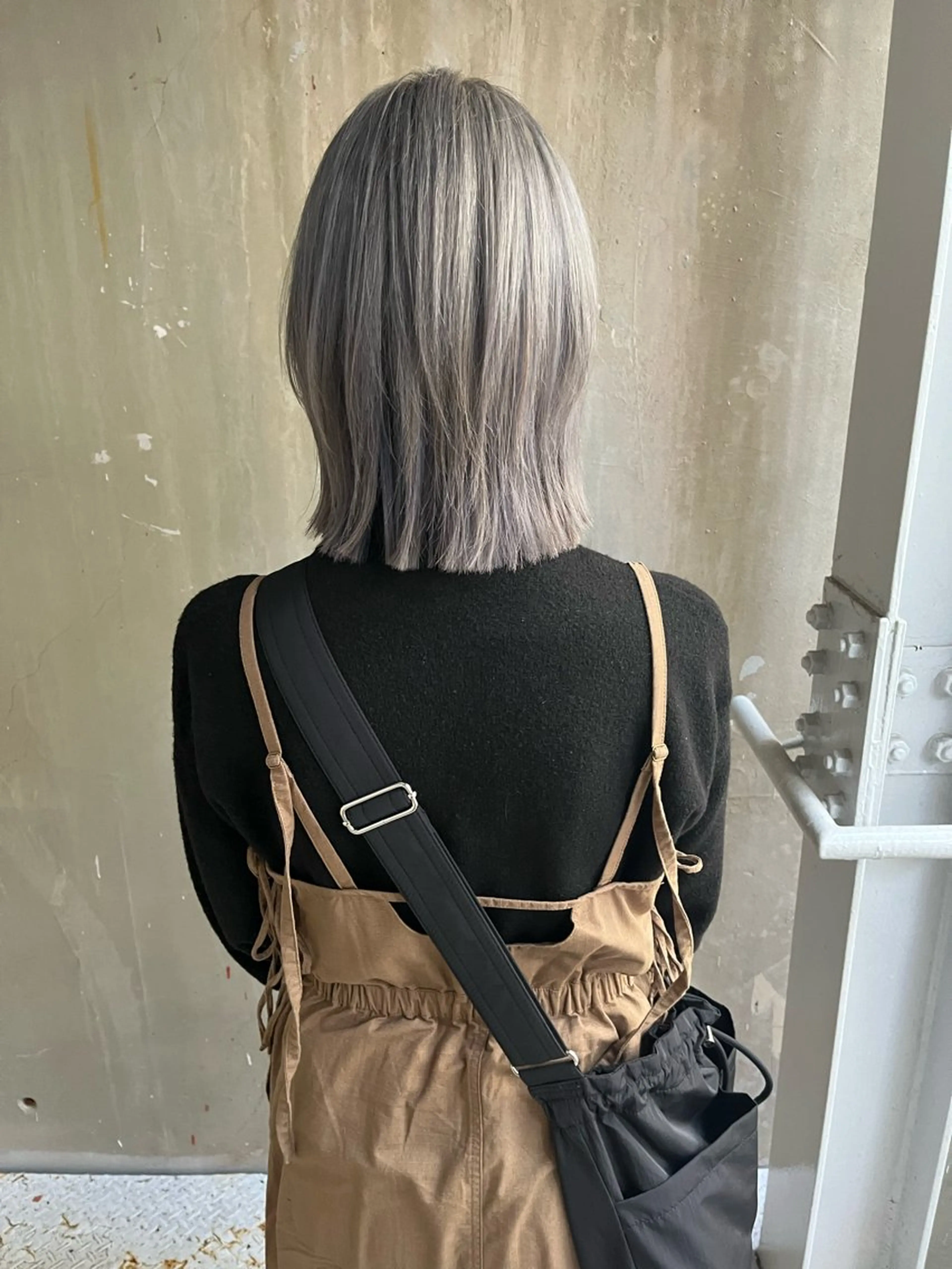 ミディアム カラー シルバー カット ヘアカラー ﾊｲﾄｰﾝ/ｼｮｰﾄ 村上淳乃🐥のヘアスタイル