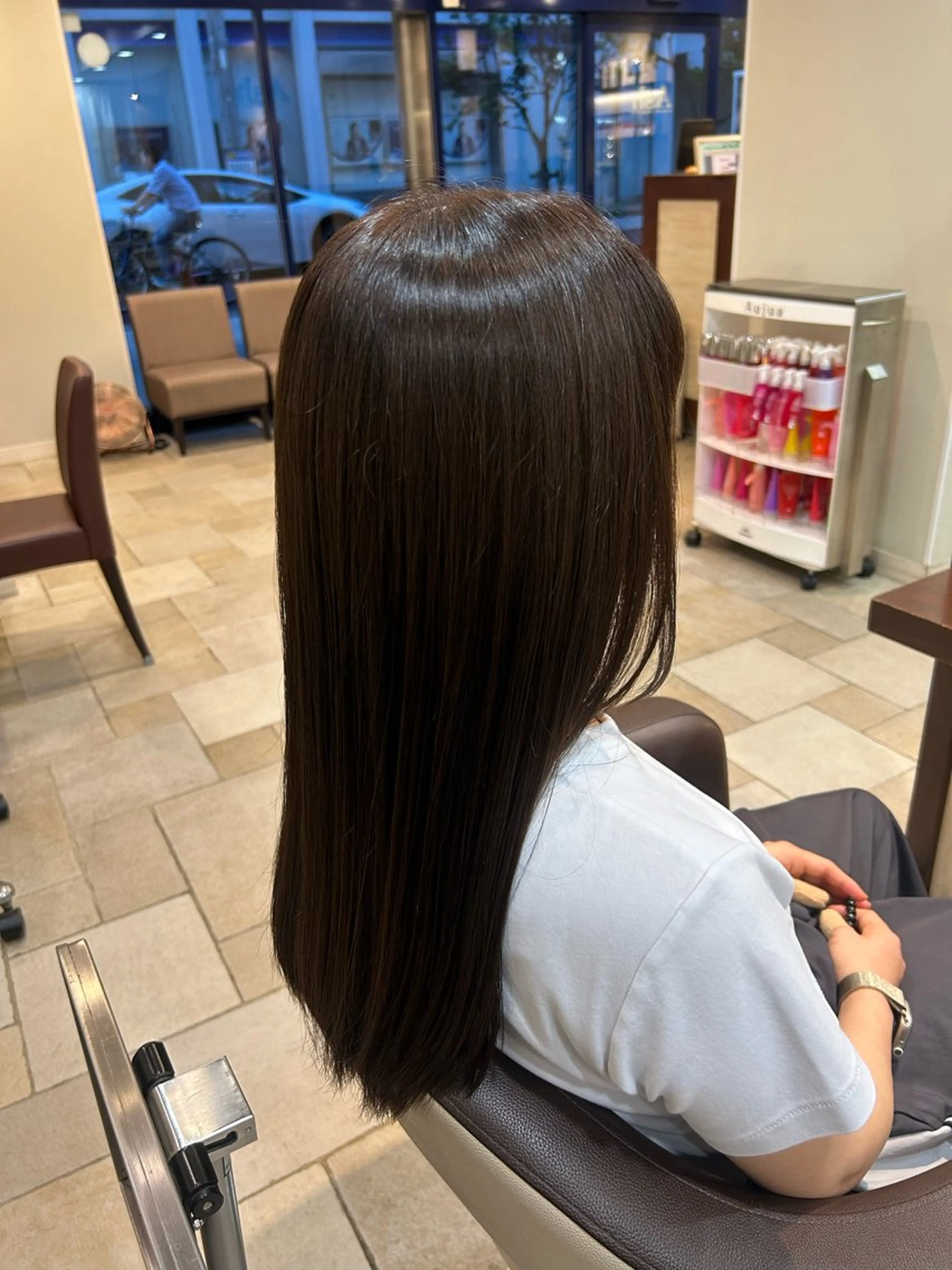 セミロング カラー ヘアカラー 脇野 真琴のヘアスタイル