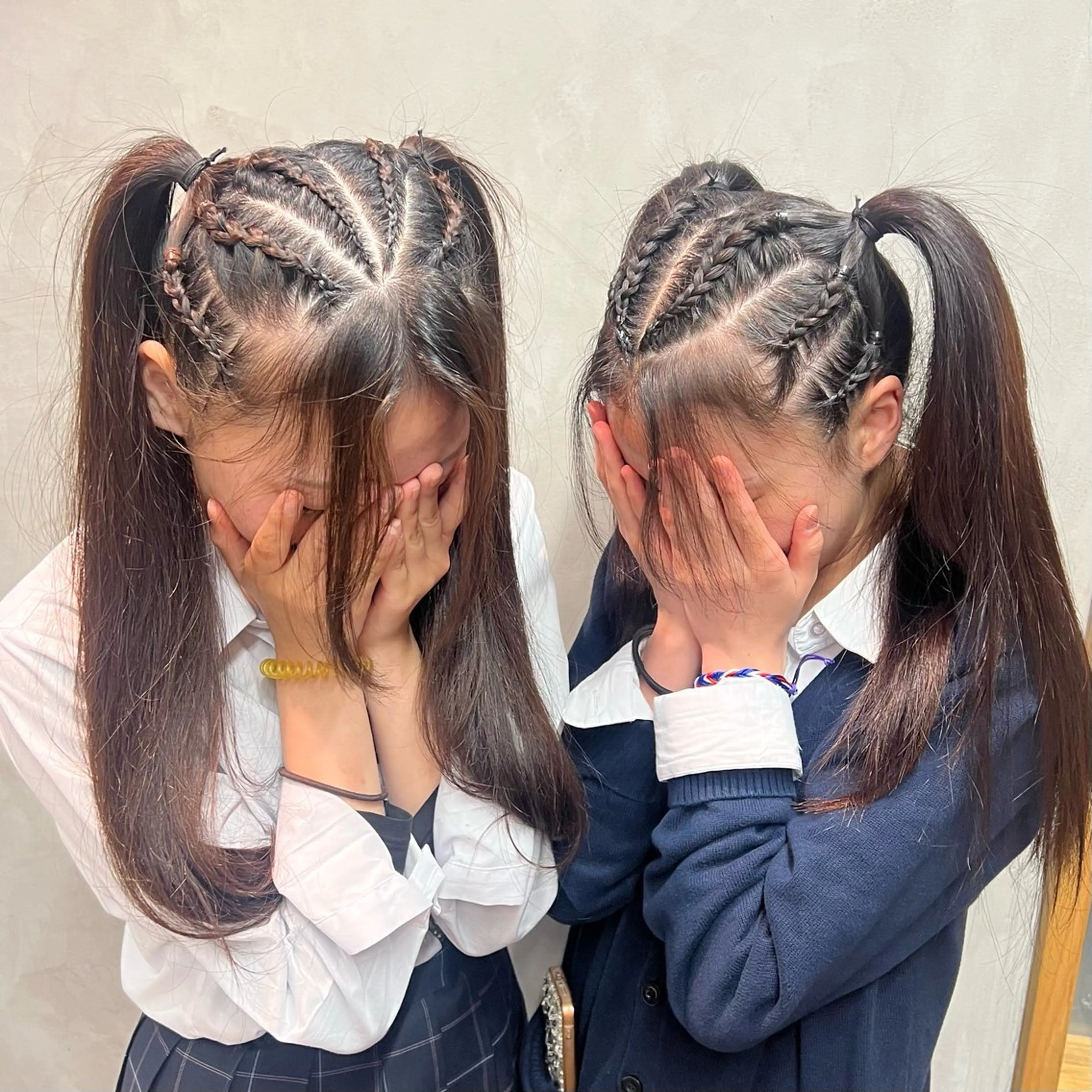 ヘアアレンジ ヘアセット 艶暖色カラー🍒 縮毛矯正ほののヘアスタイル