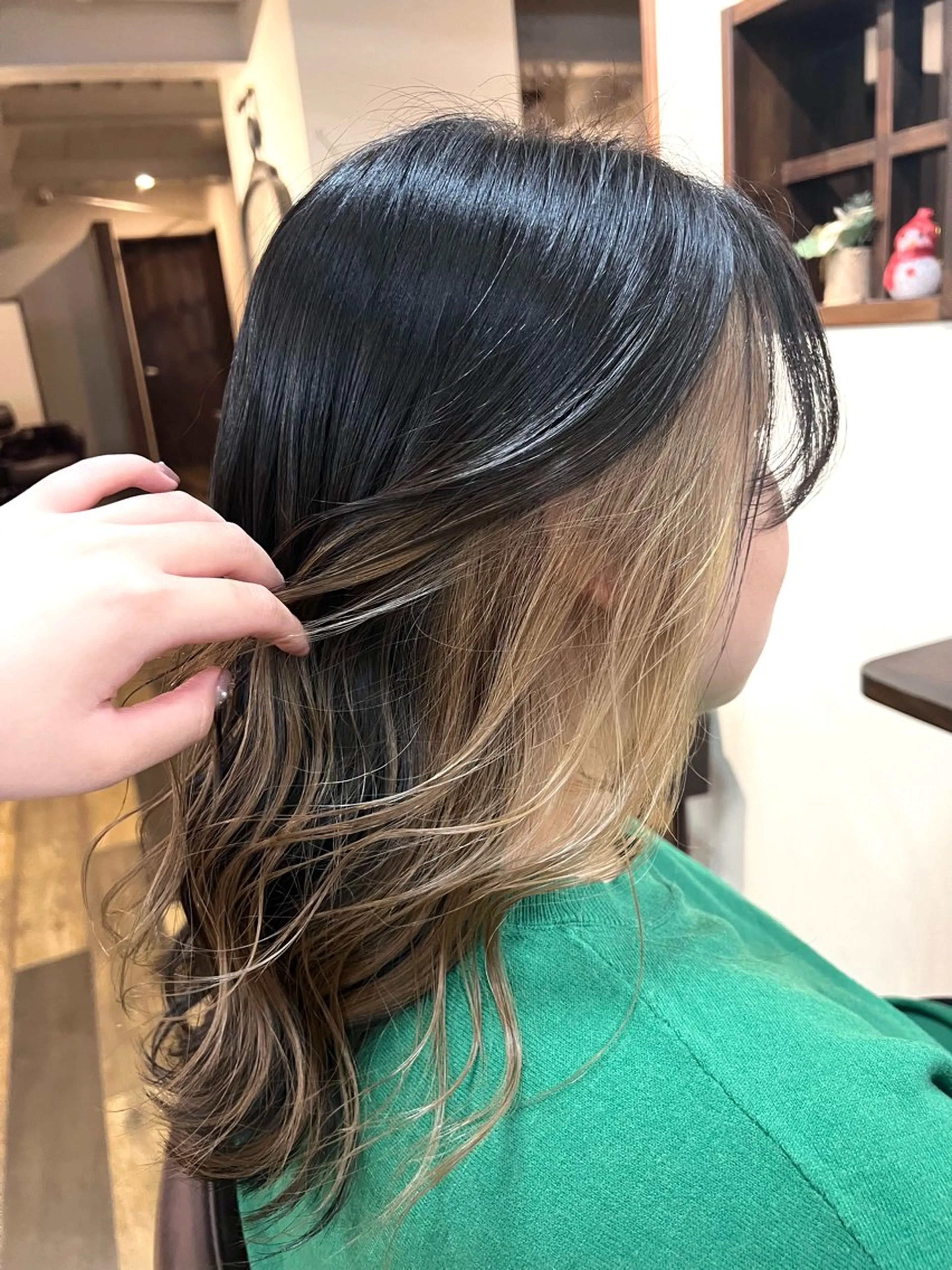 セミロング カラー ベージュカラー 大西 碧海のヘアスタイル