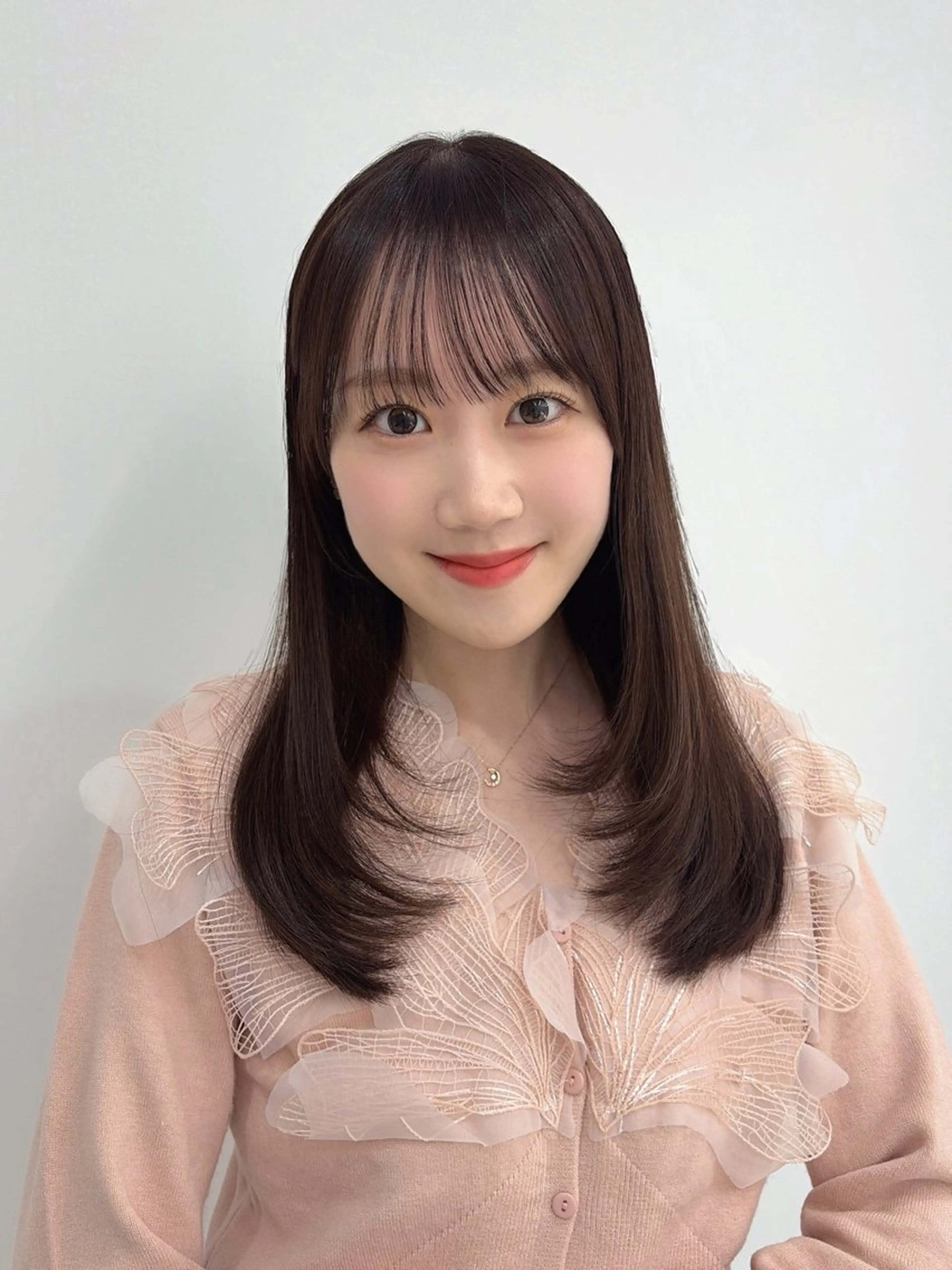 セミロング カラー ブラウンカラー レイヤーカット 韓国/レイヤー/ 前髪/Asamiのヘアスタイル