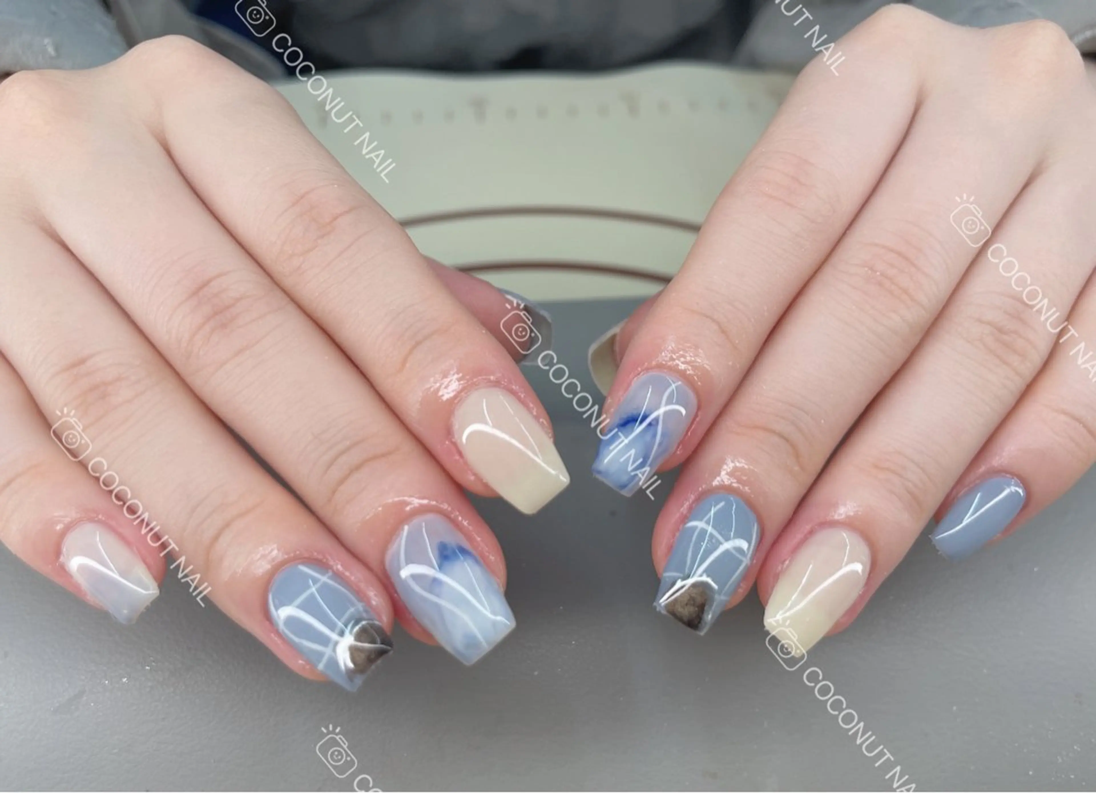 ネイル ハンドネイル 神田 ココナッツのネイルデザイン