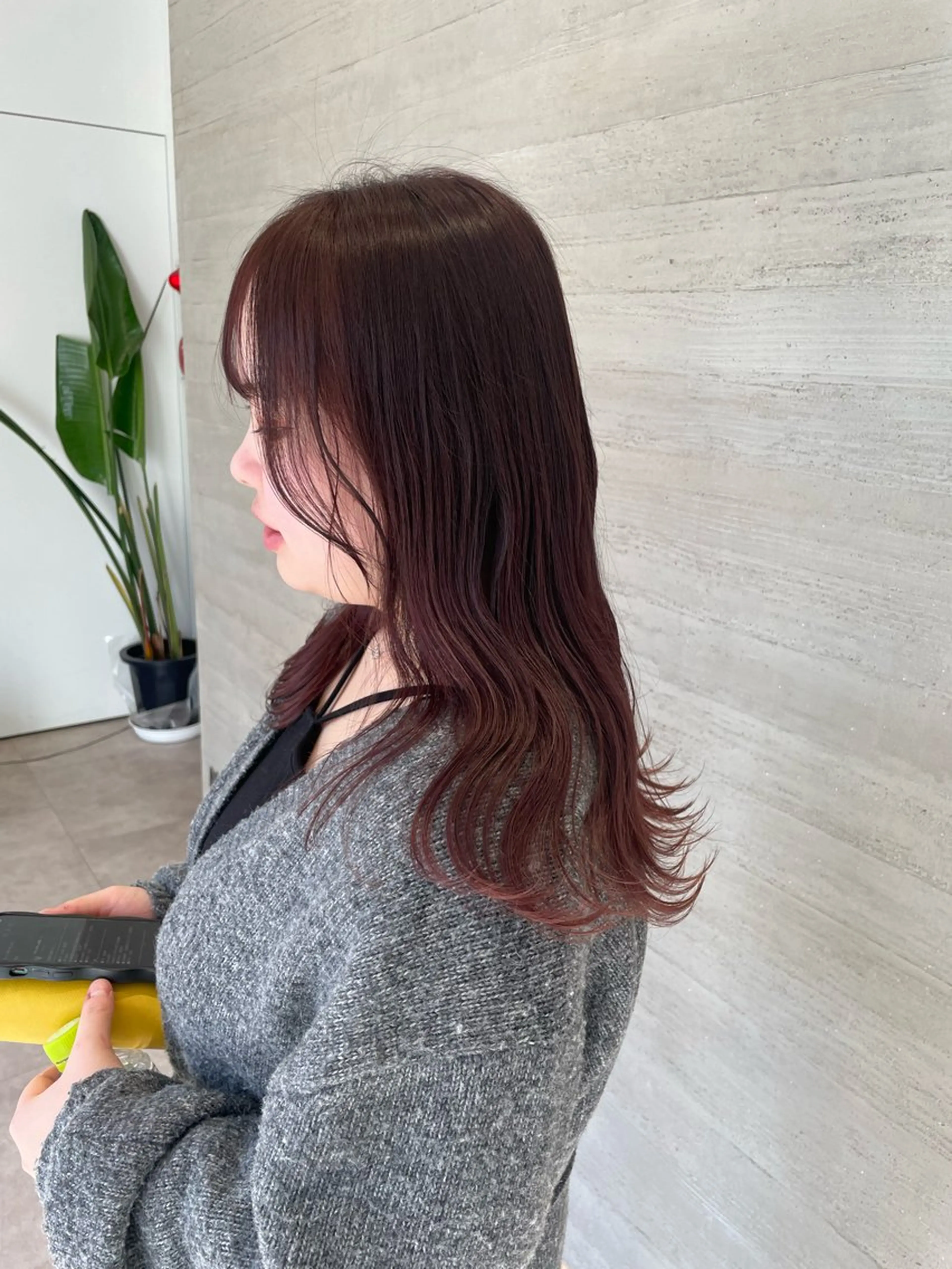 ロング ピンクブラウン 🤍tomoka 🤍のヘアスタイル