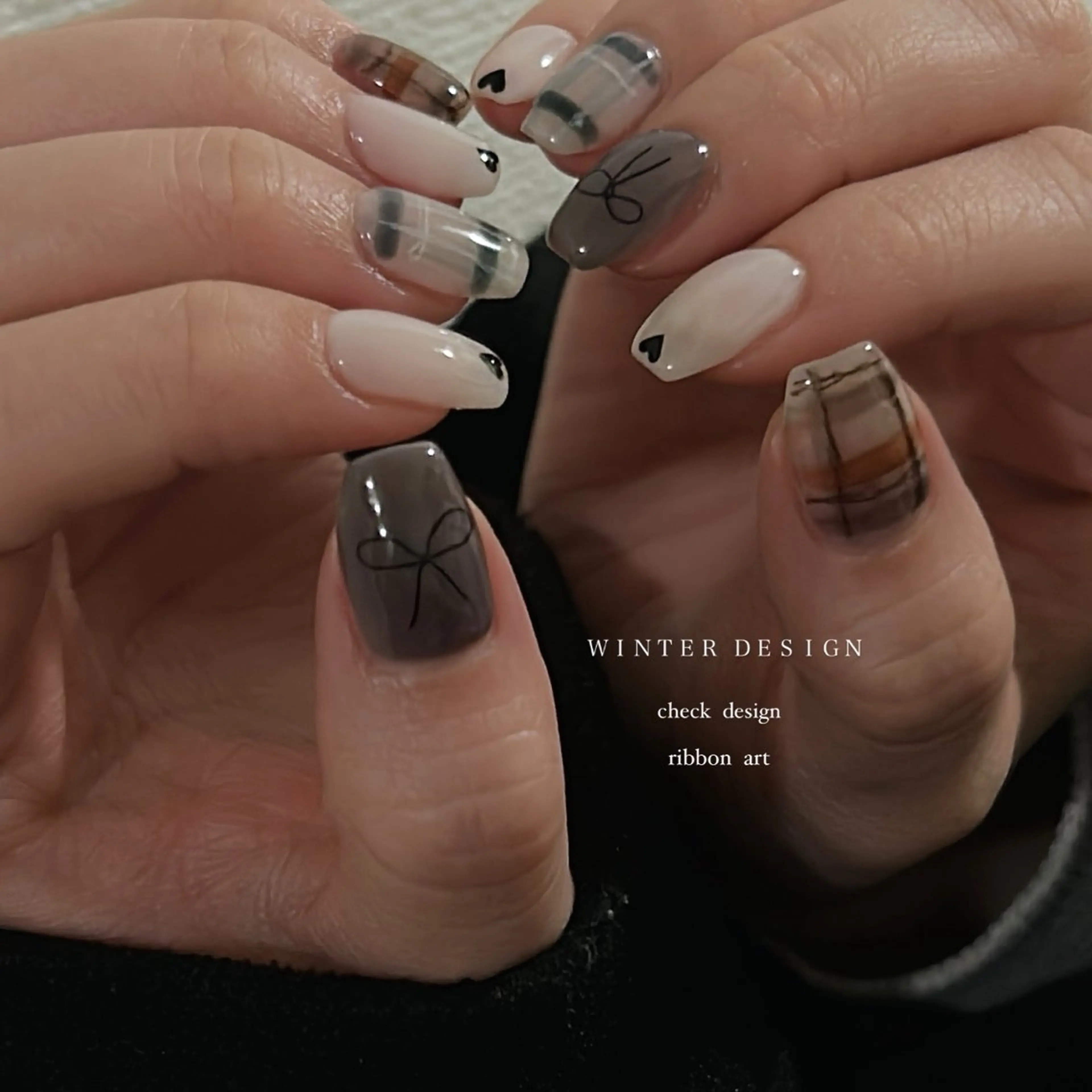 ネイル Locèlon .のネイルデザイン