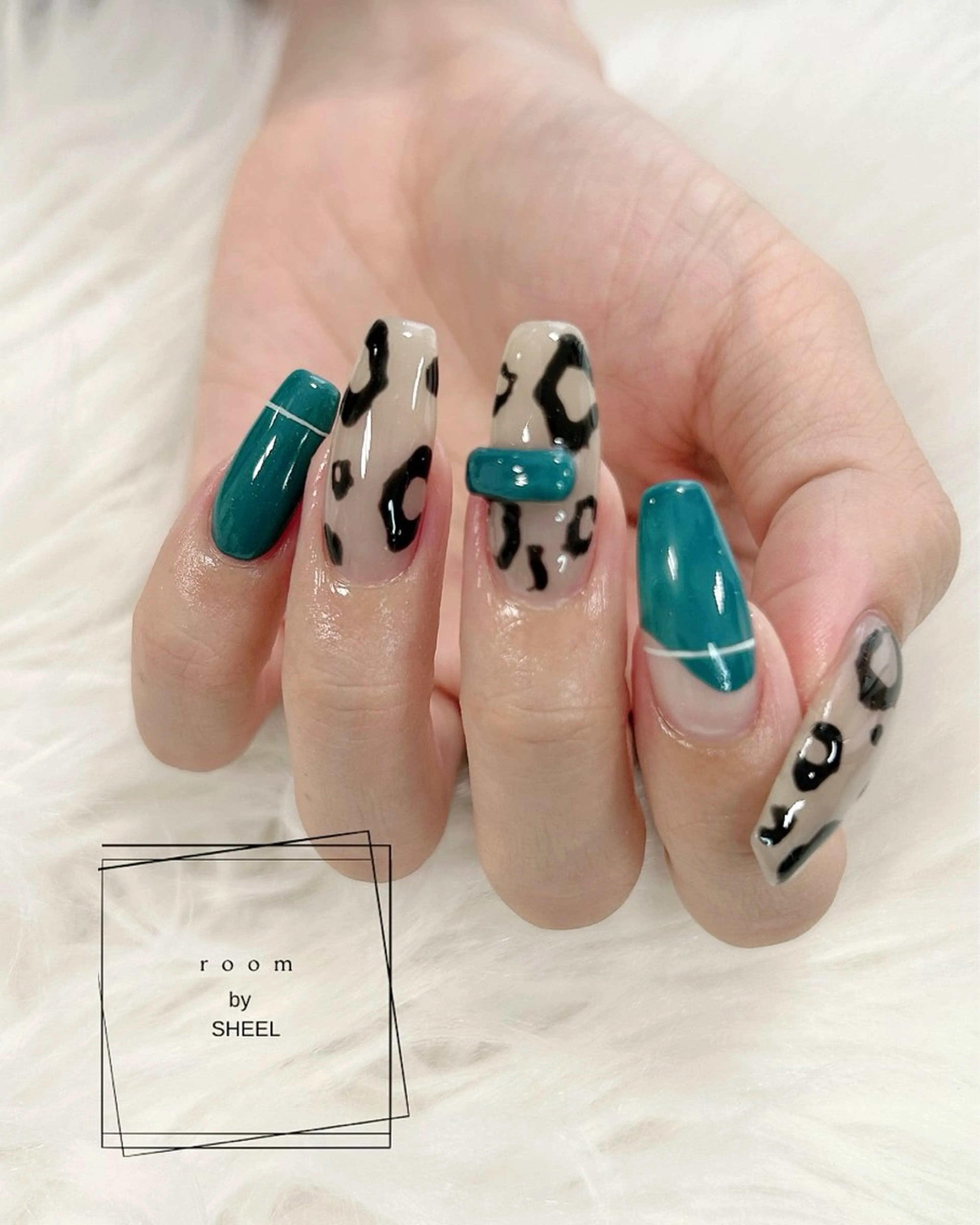 ネイル room by SHEELのネイルデザイン