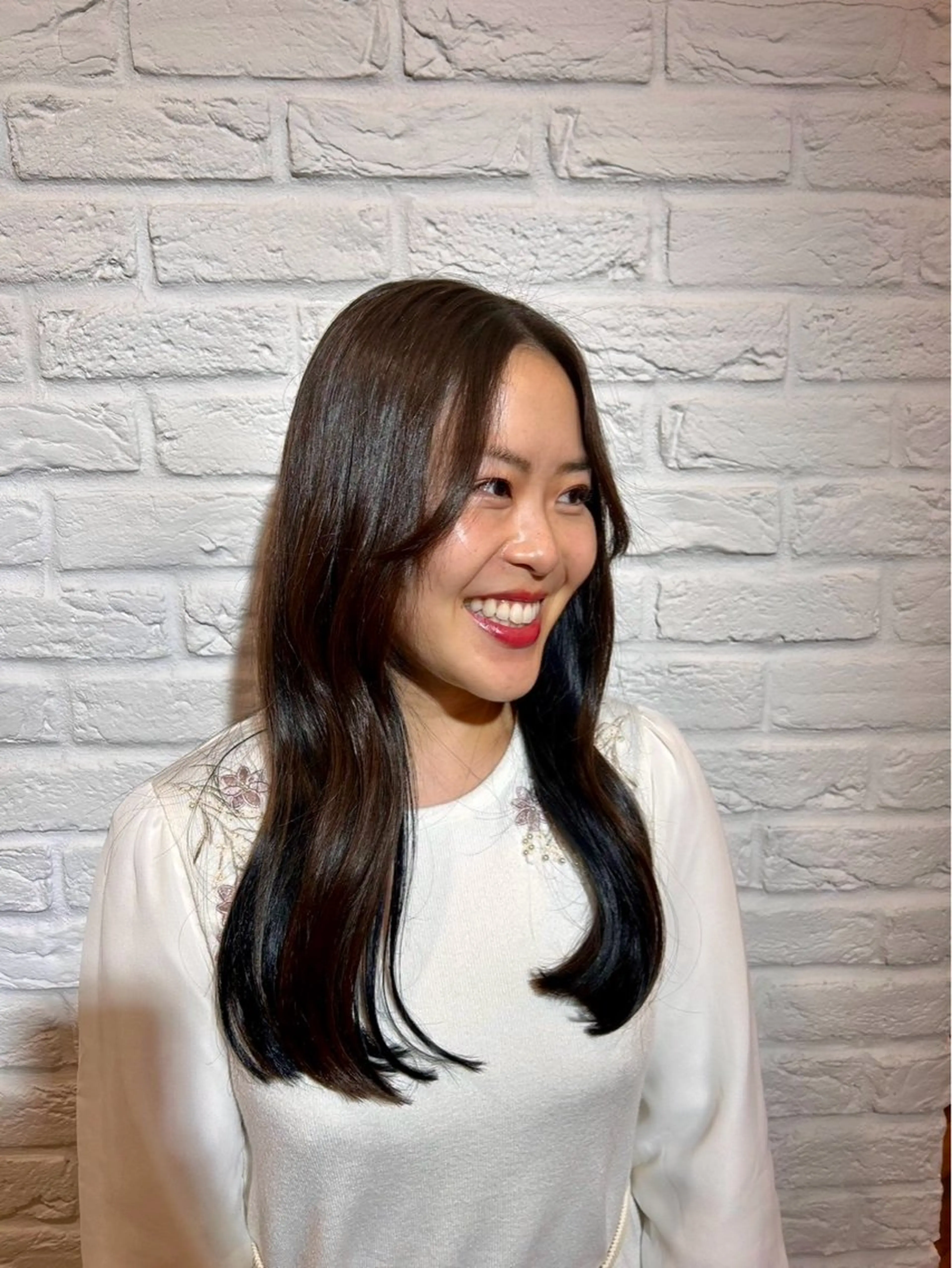 ロング 髪質改善/艶髪 土屋恵梨花のヘアスタイル