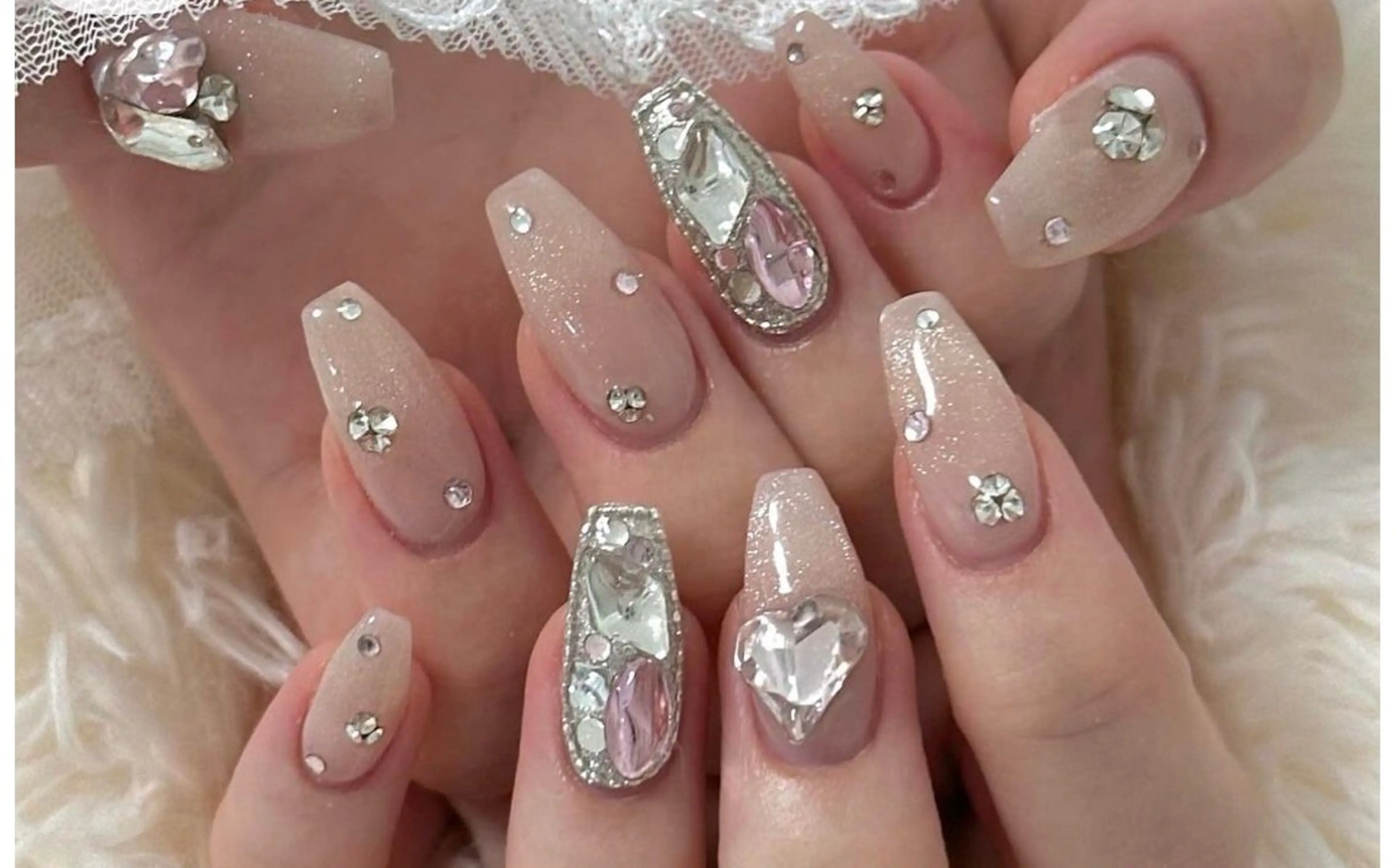 ネイル Ribbon Nailsのネイルデザイン