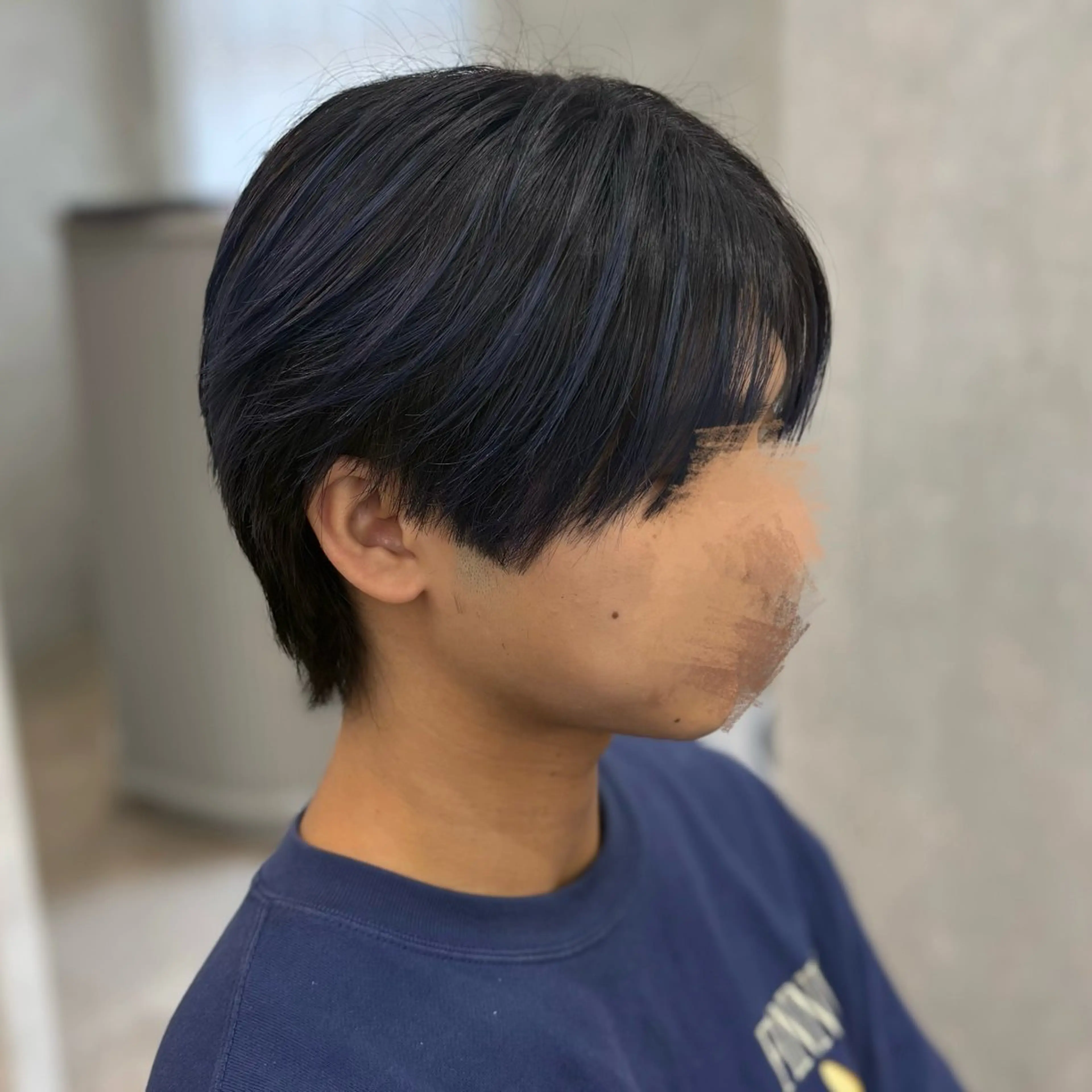 メンズ フェザーパーマ🦋セ ンターパート🖤彩音のヘアスタイル