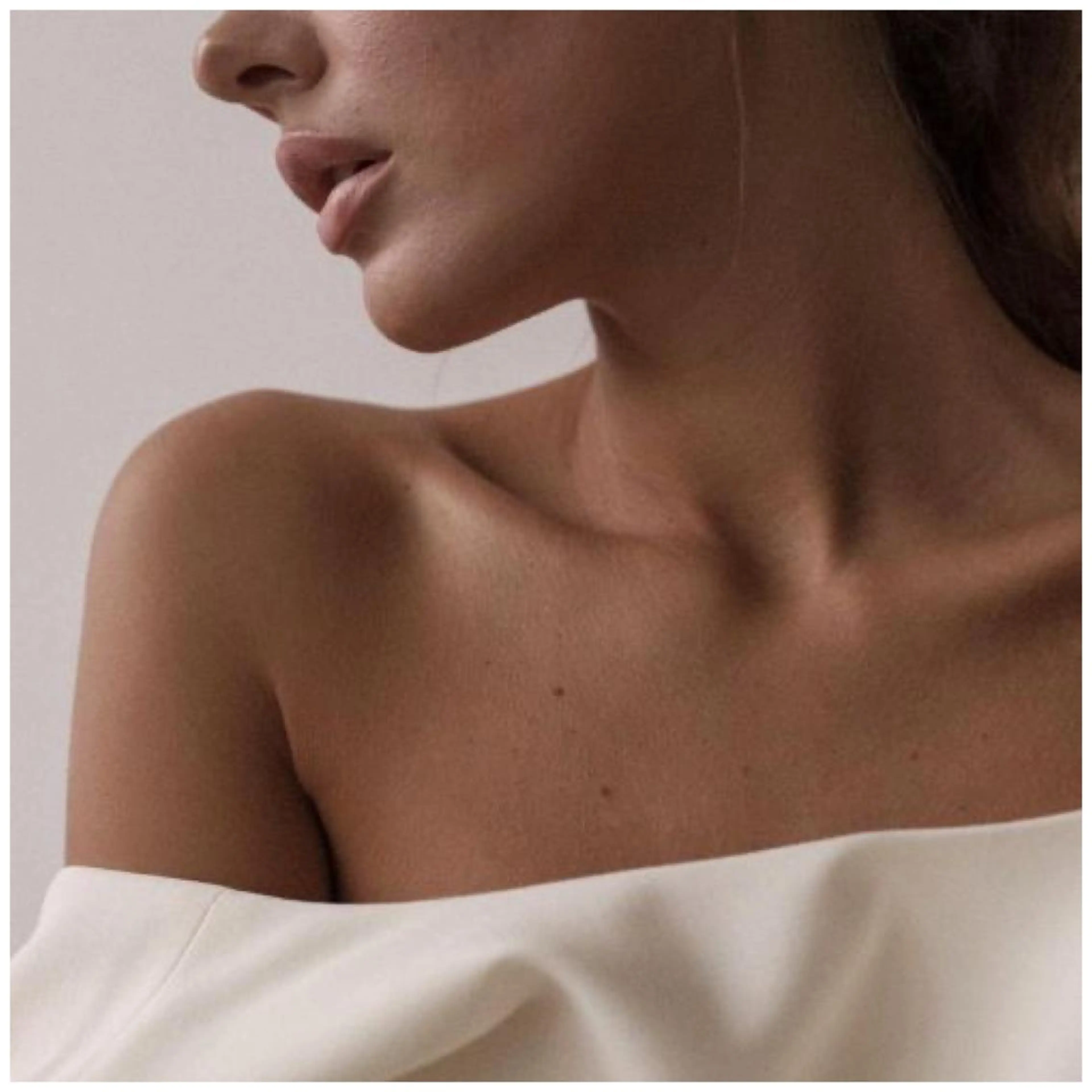 小顔EX心斎橋 REVIハーブのエステ・リラクイメージ