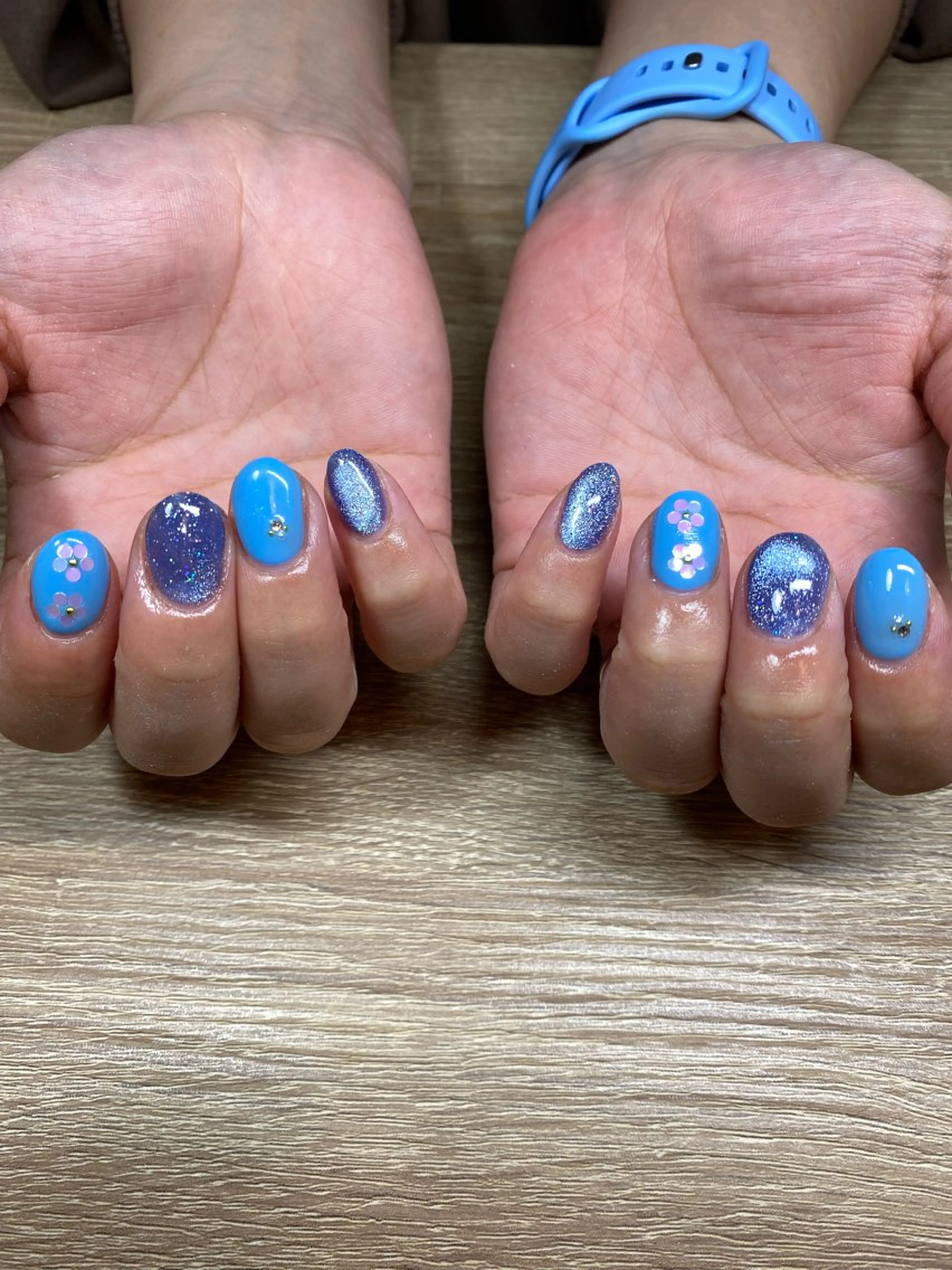 ネイル 小林 優花のネイルデザイン