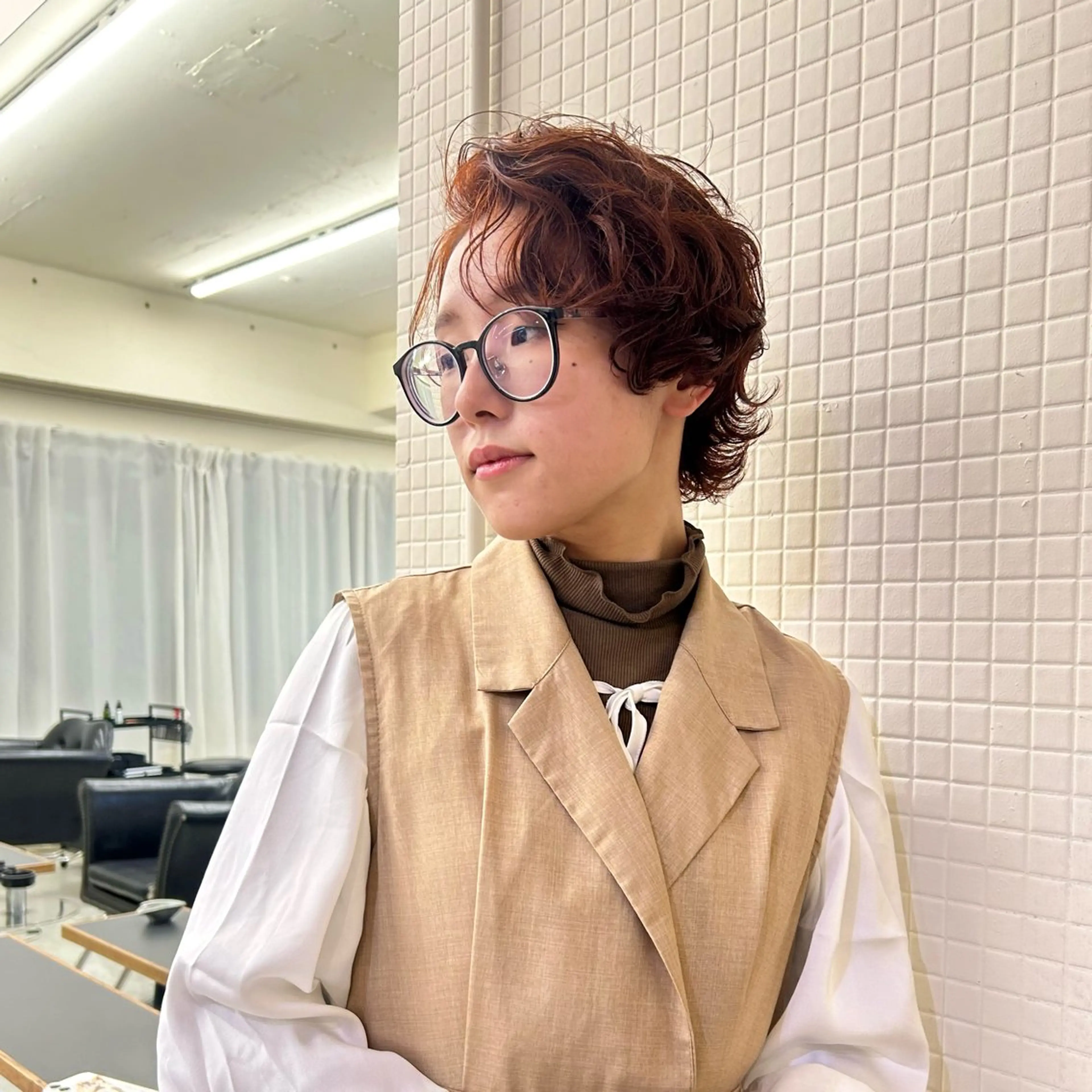 ショート カラー 7Bridge 滝内ひよりのヘアスタイル