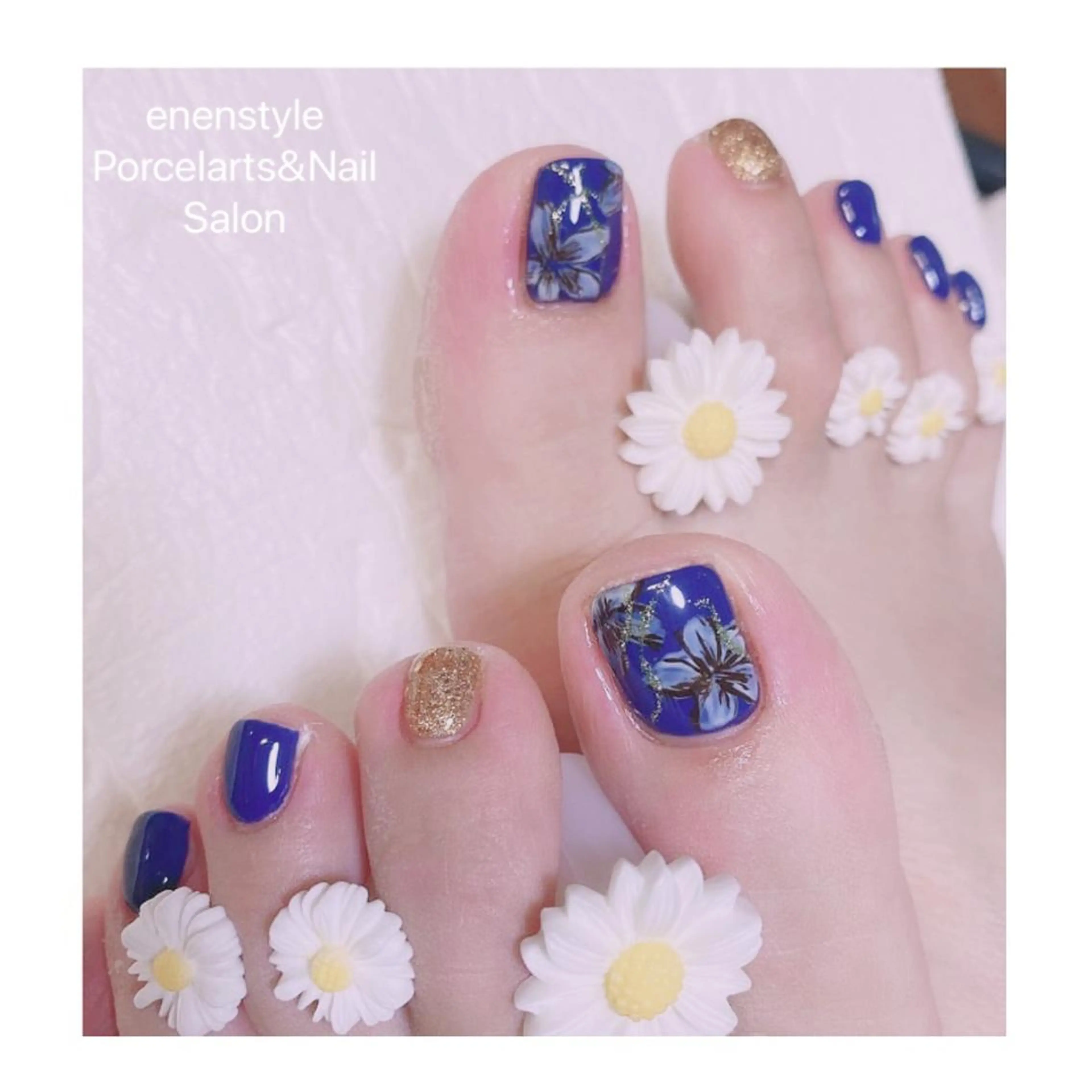 ショート ネイル 👑enen style👑のネイルデザイン